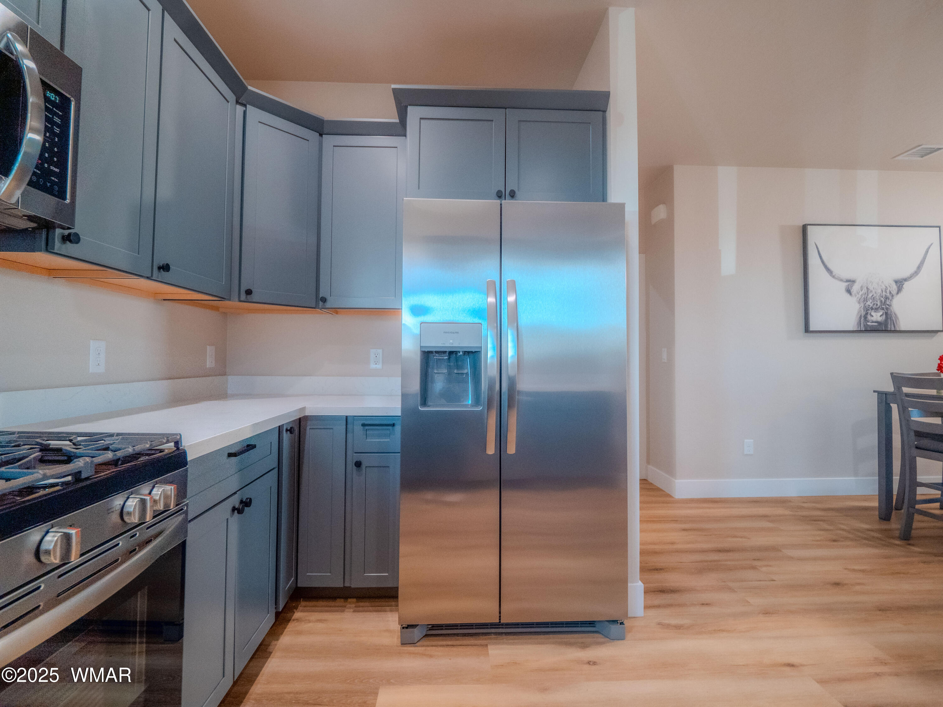 941 S Ridgeway Place