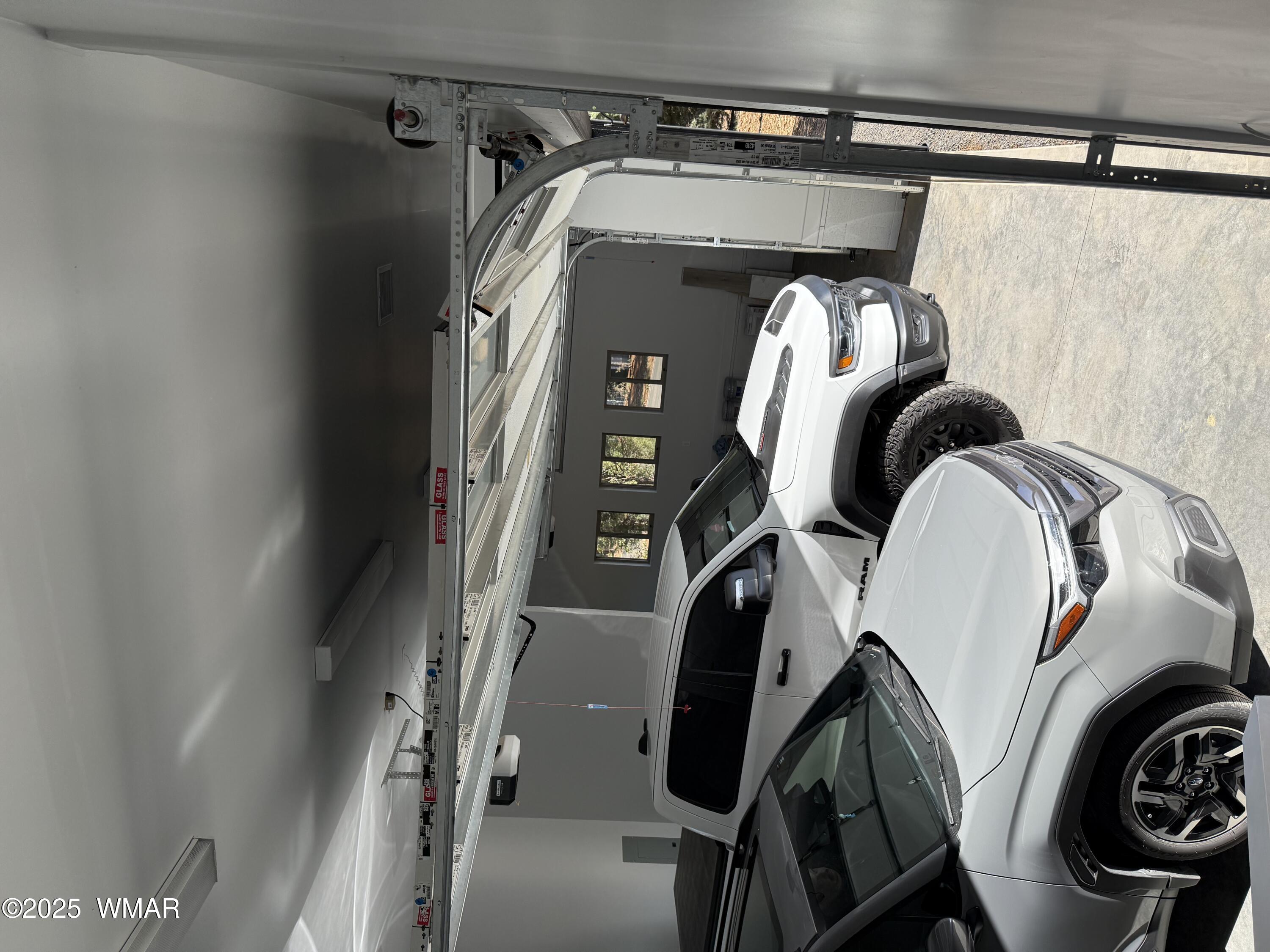 2200 W Whispering springs