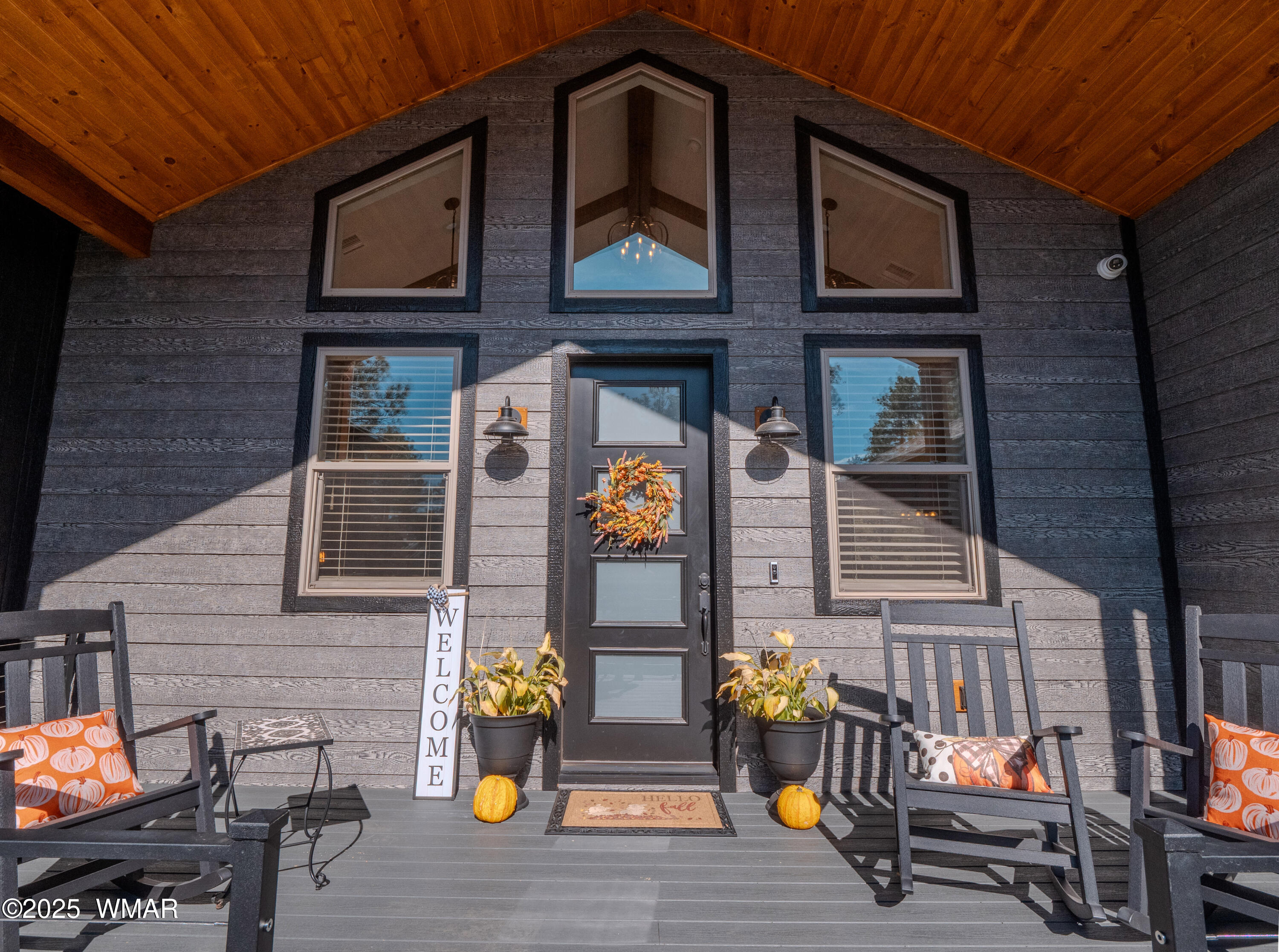 2200 W Whispering springs