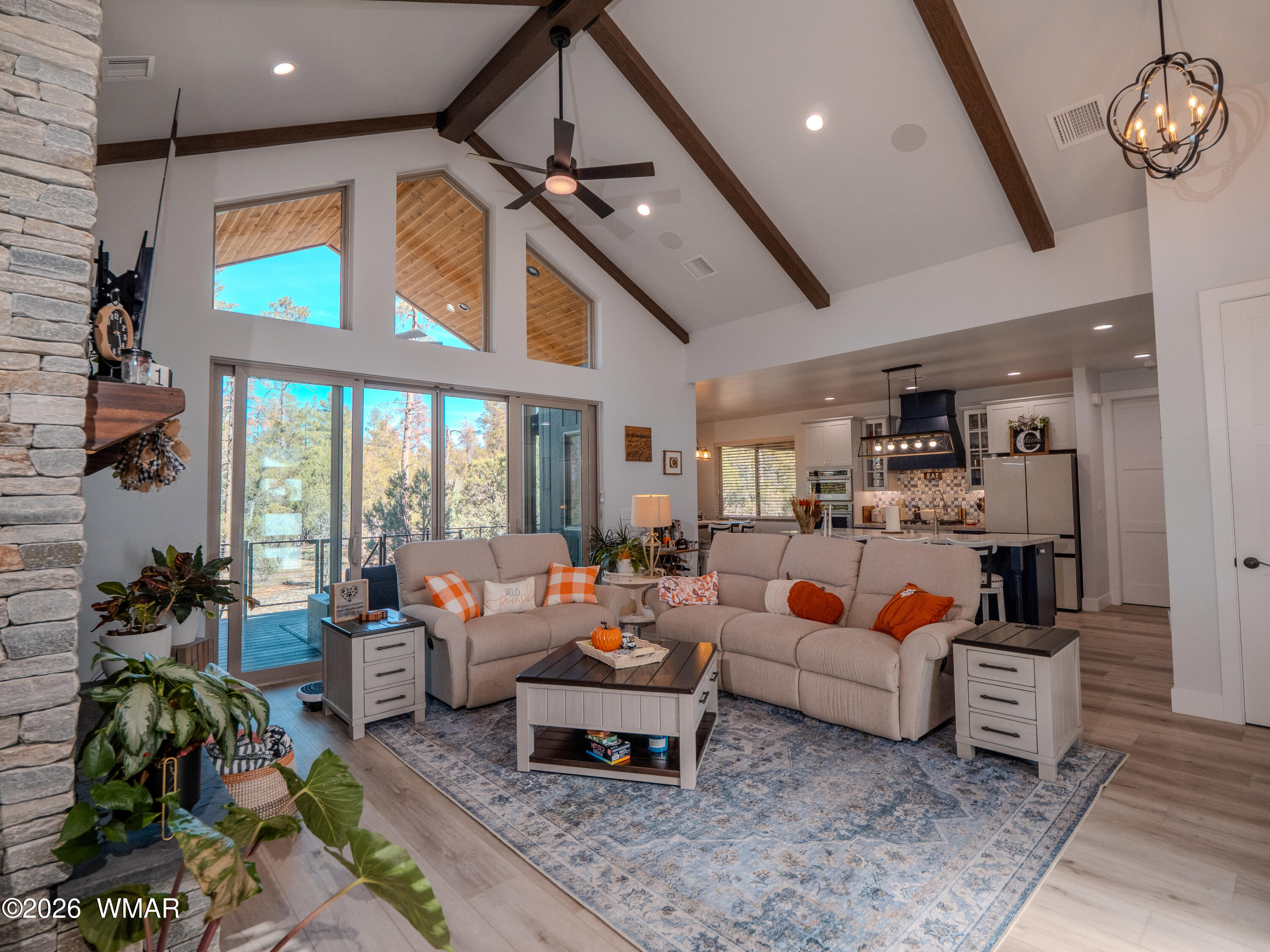 2200 W Whispering Springs Road