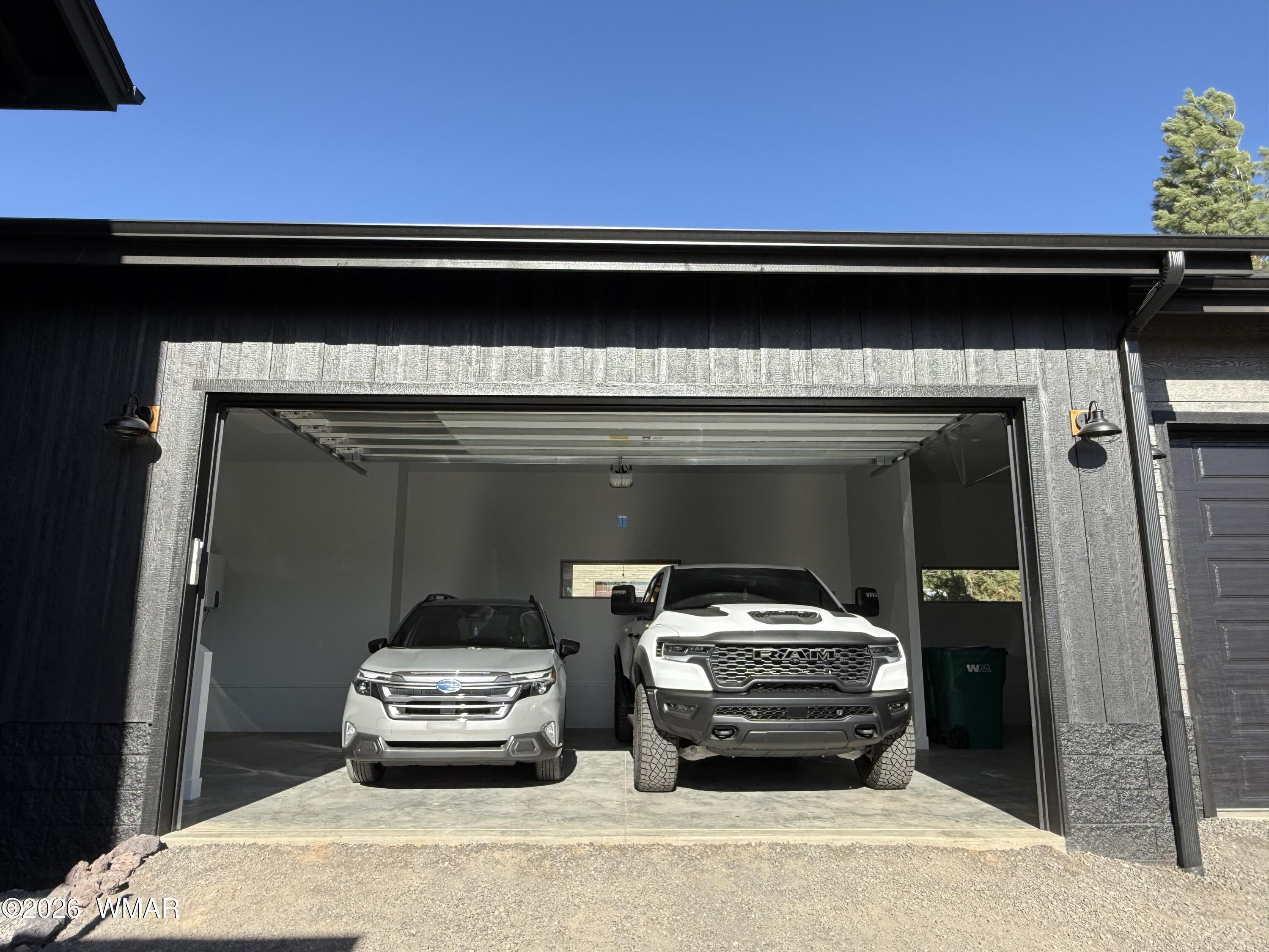 2200 W Whispering Springs Road