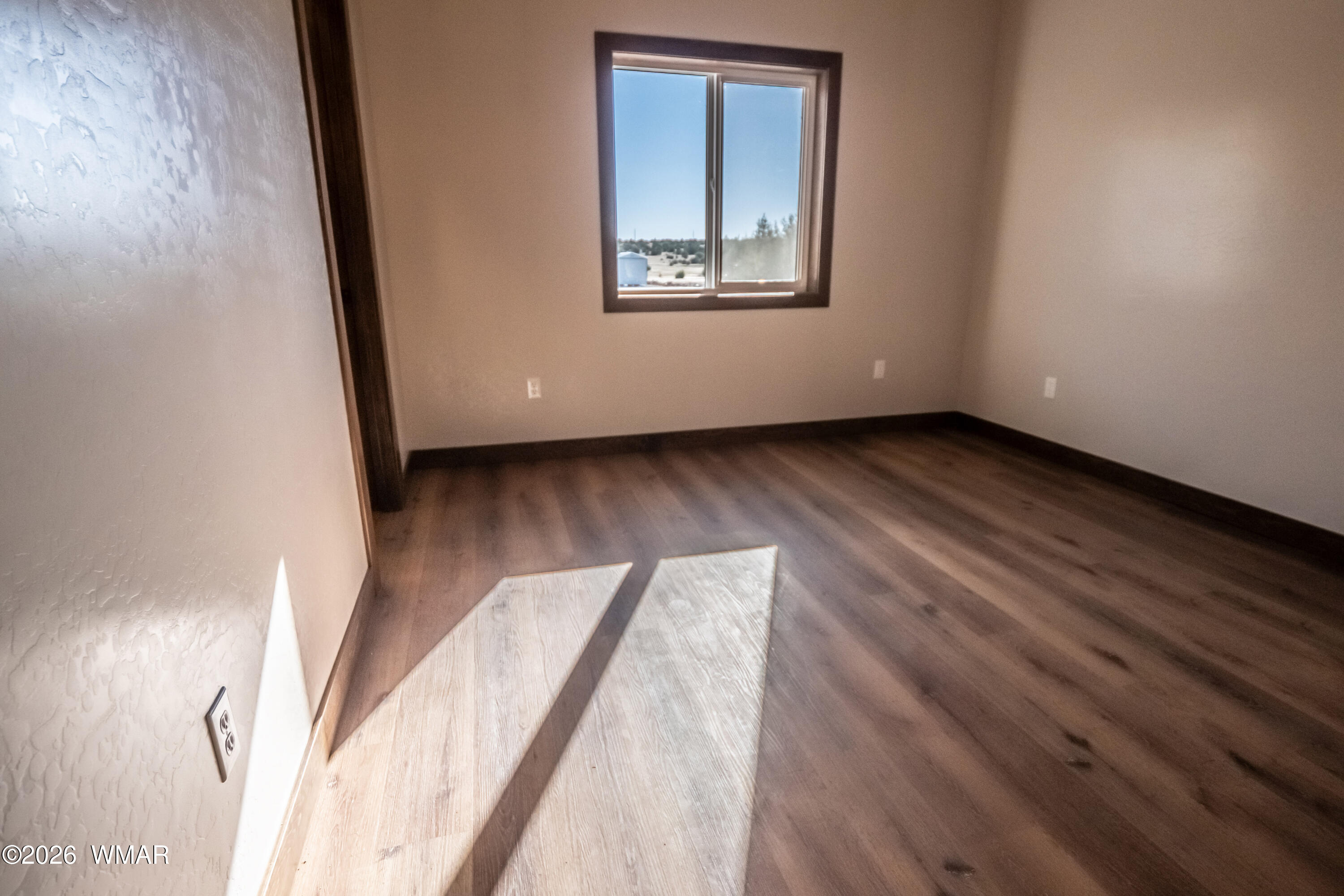 2021 E Rimstone Drive