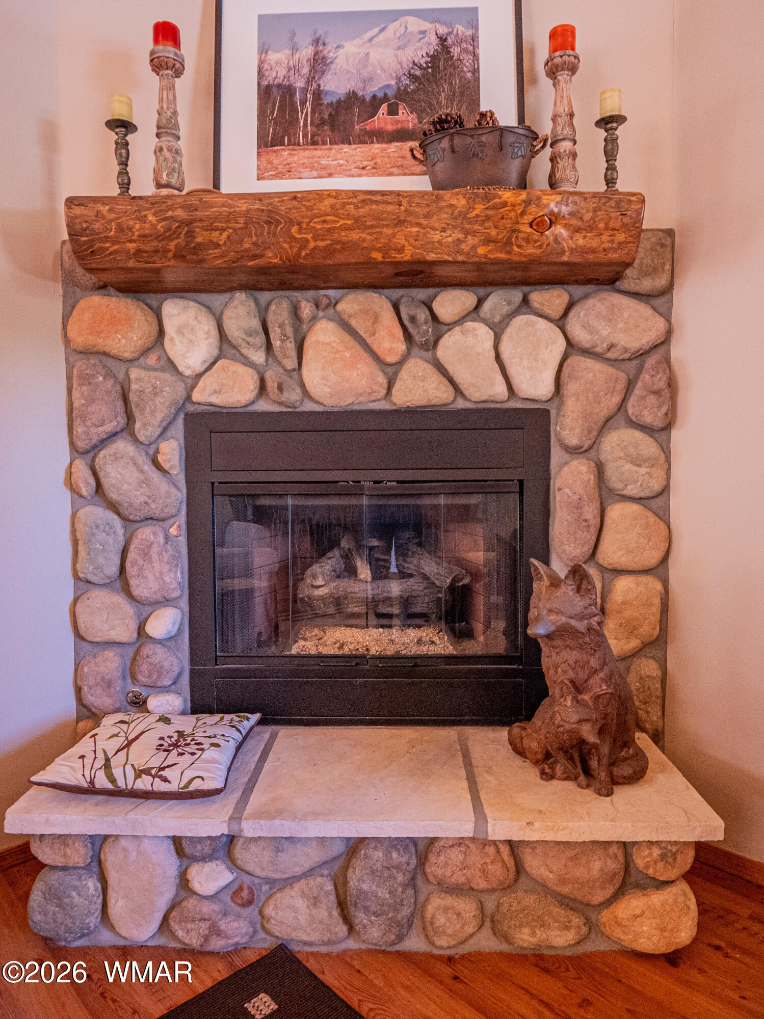 4670 W Cottage Loop
