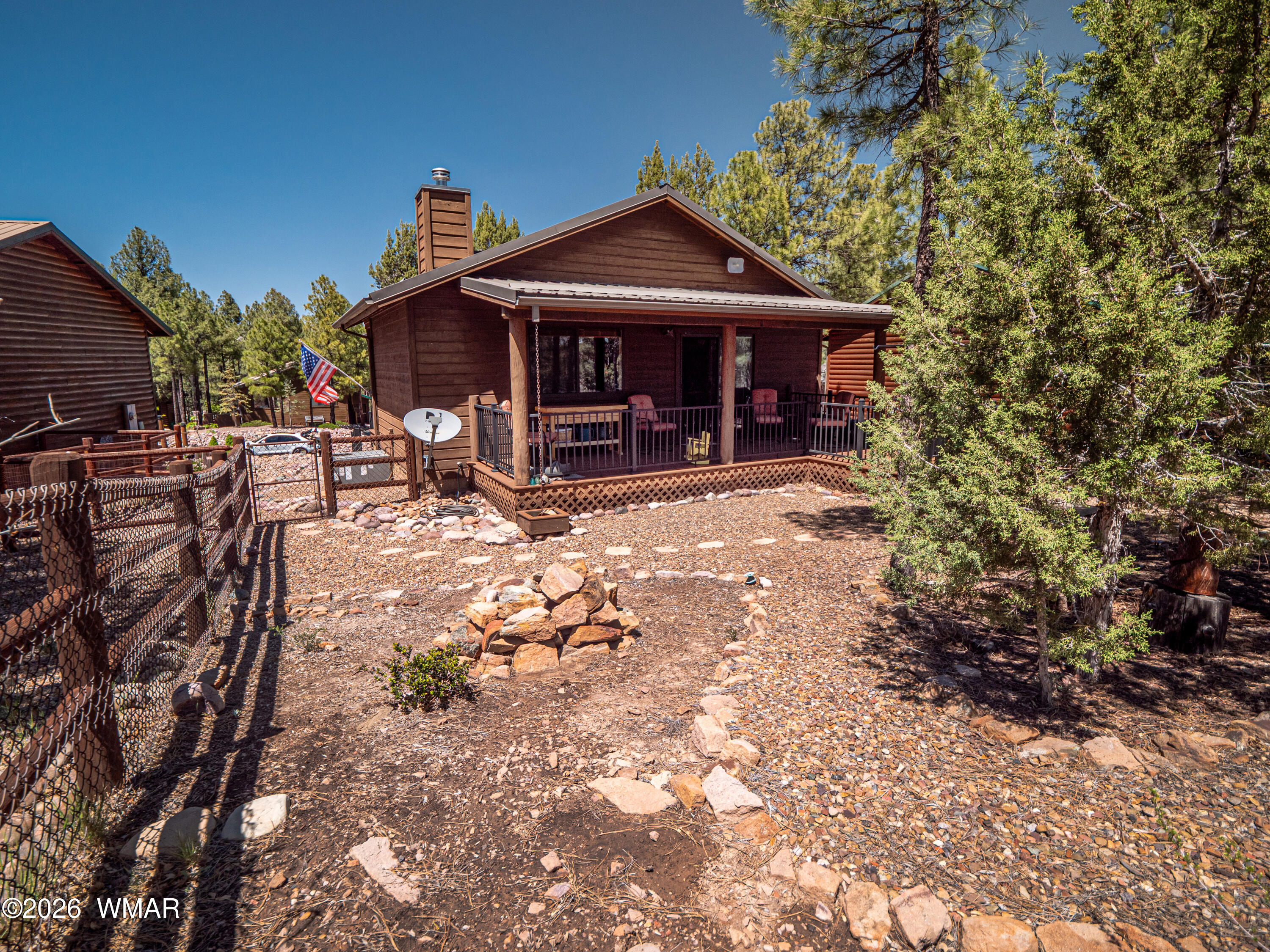 4670 W Cottage Loop