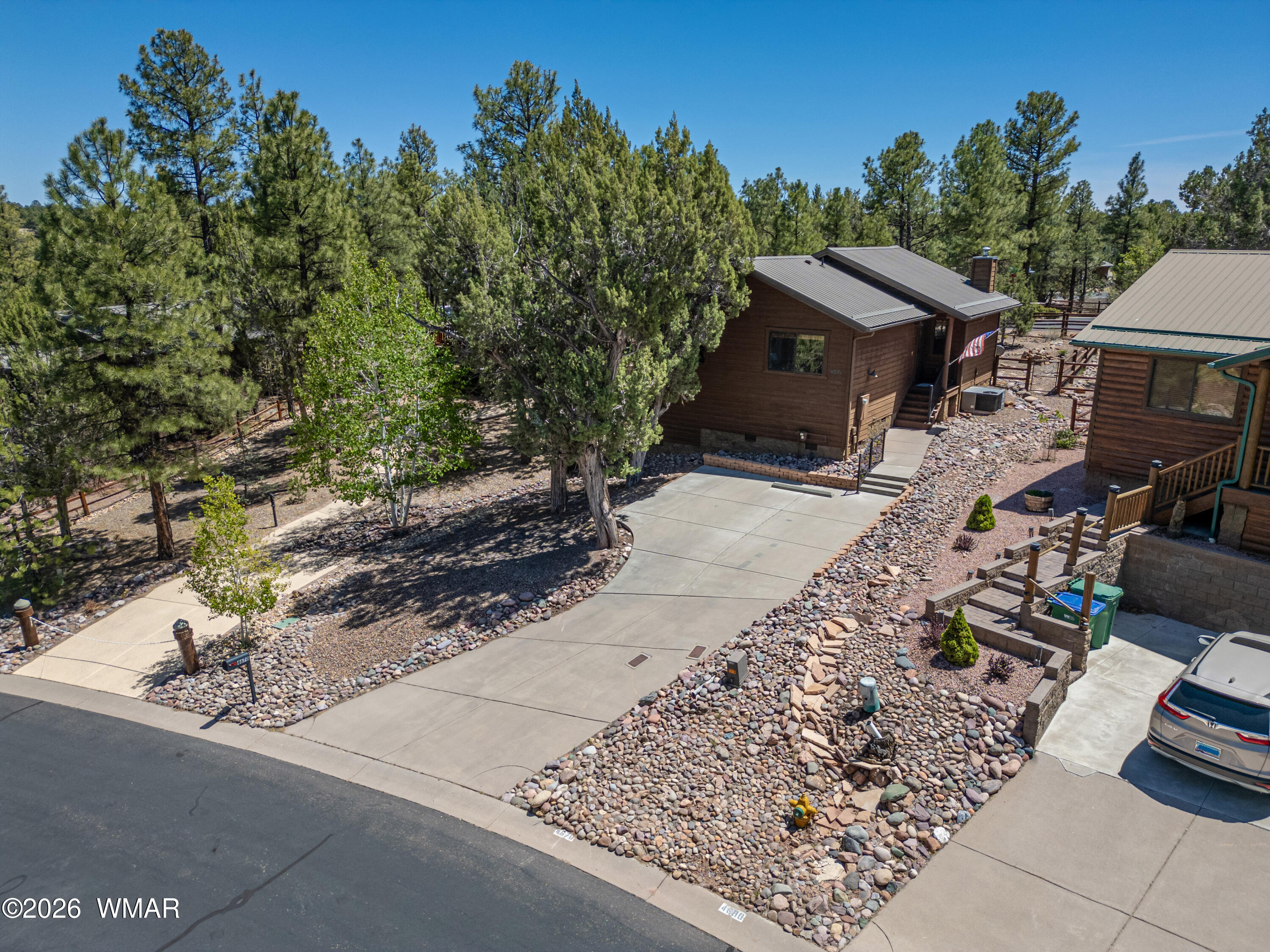 4670 W Cottage Loop