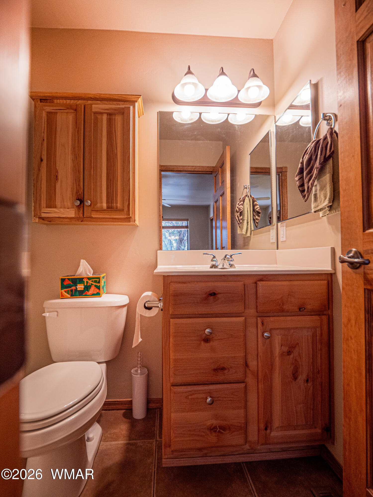 4670 W Cottage Loop