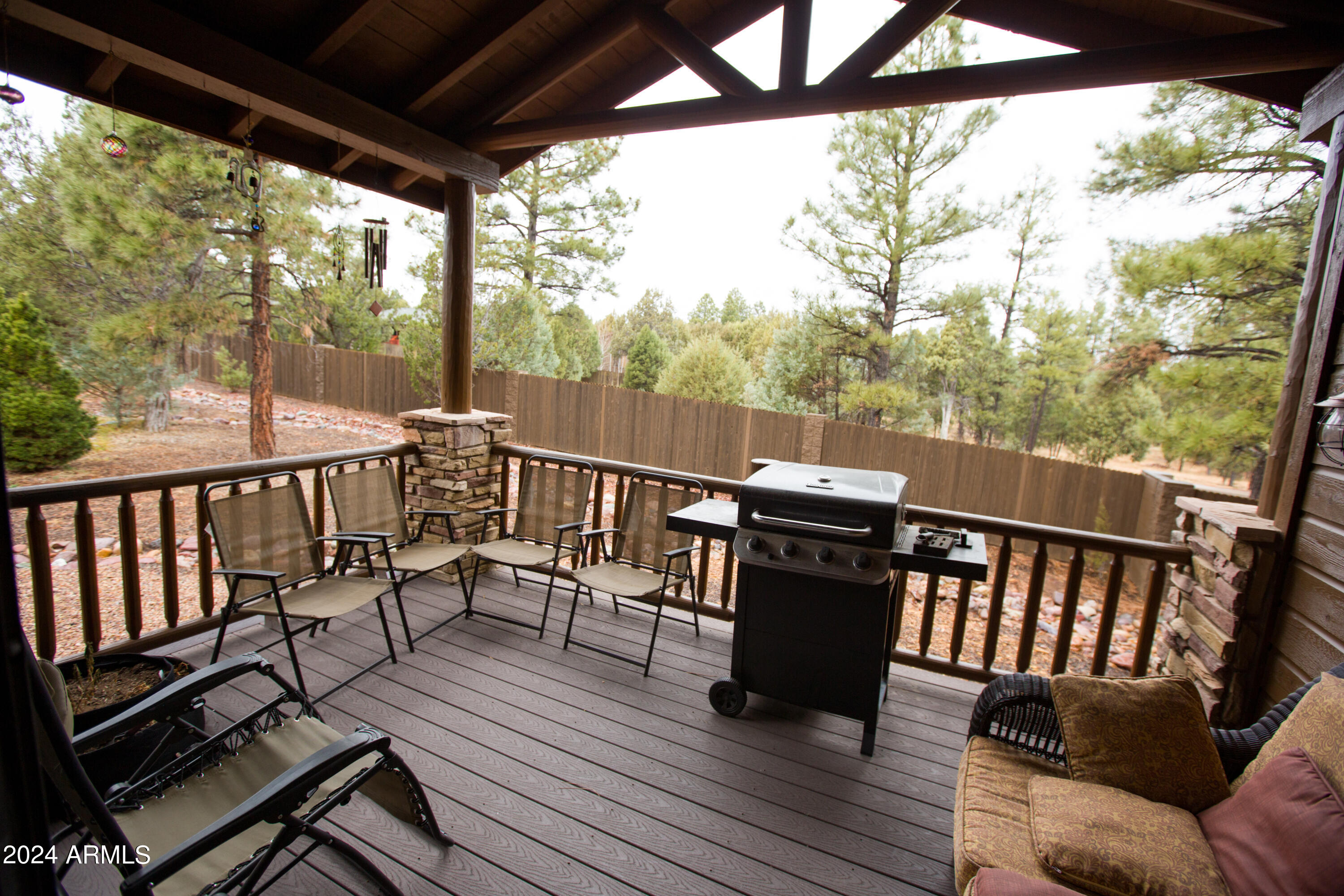 2750 W VILLA Loop