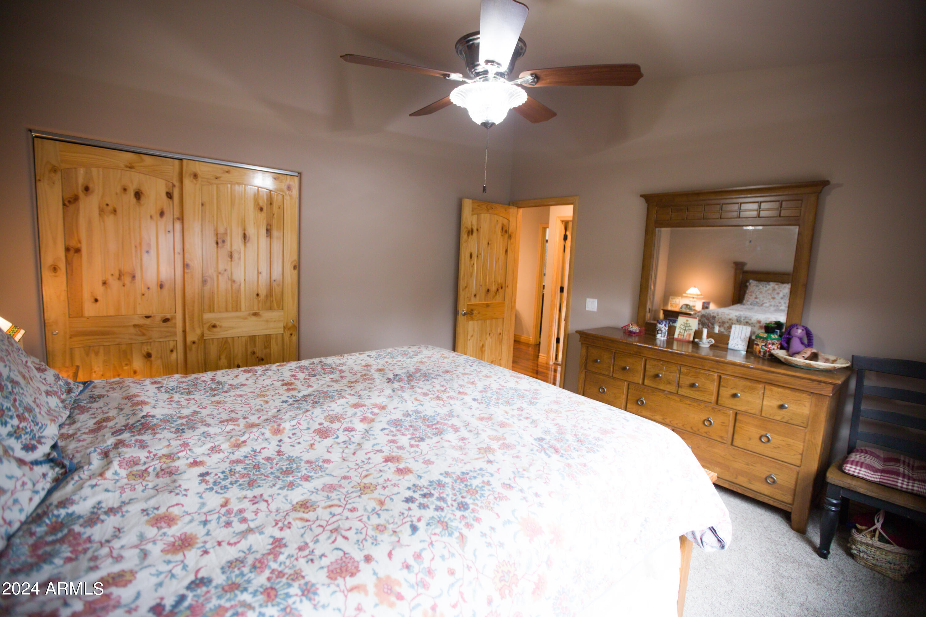 2750 W VILLA Loop