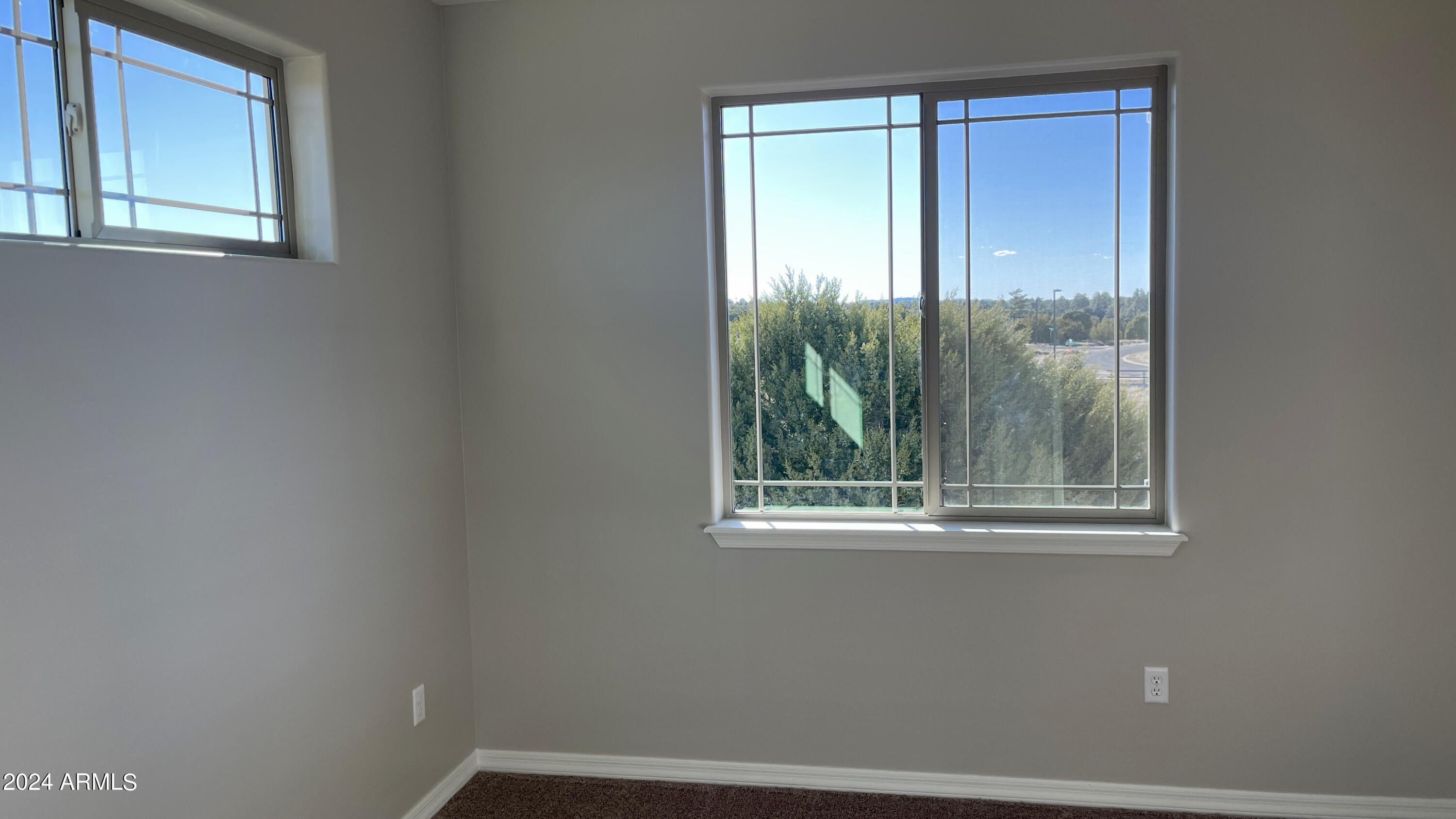 900 S Ridgeway Place