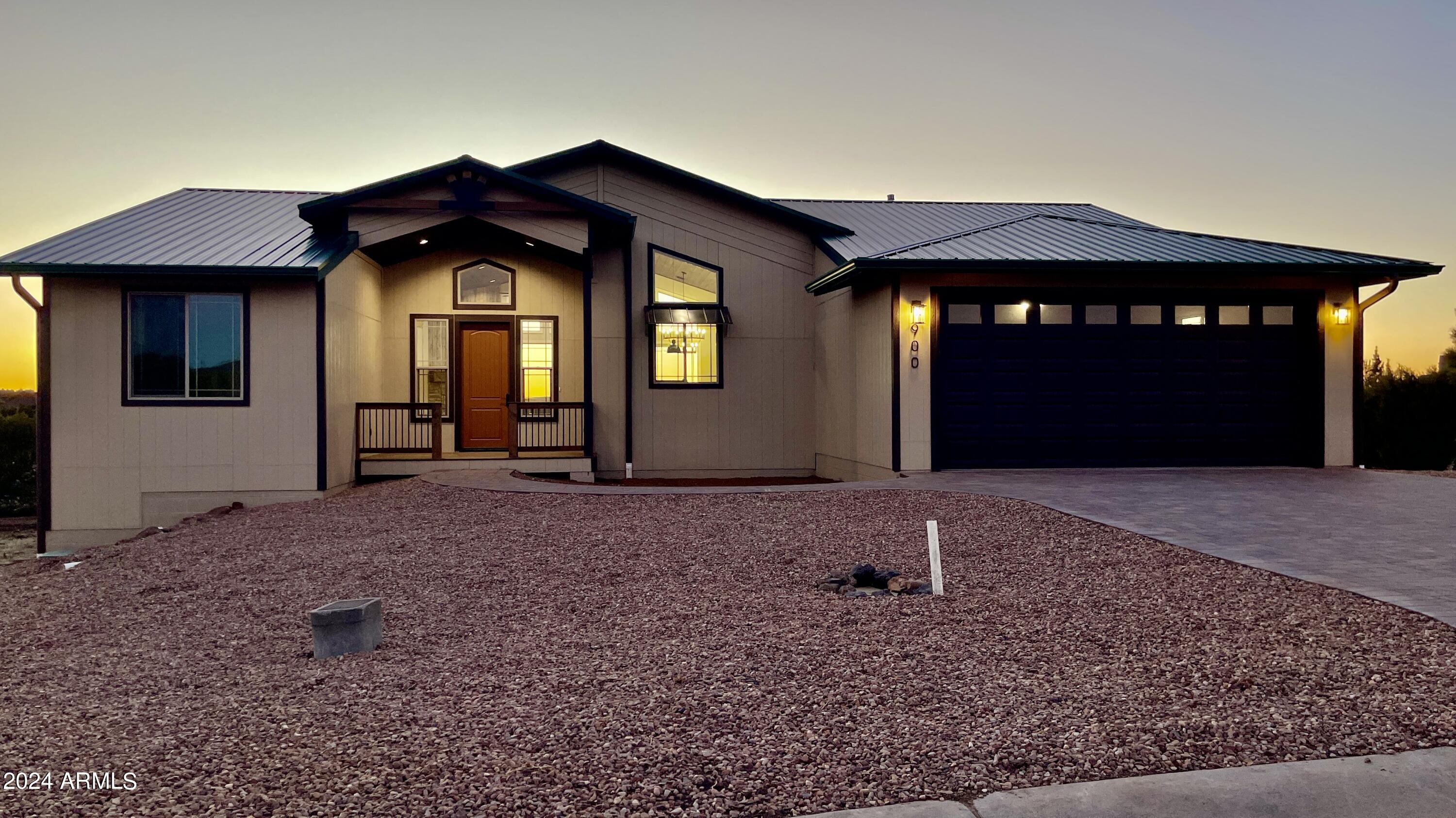 900 S Ridgeway Place