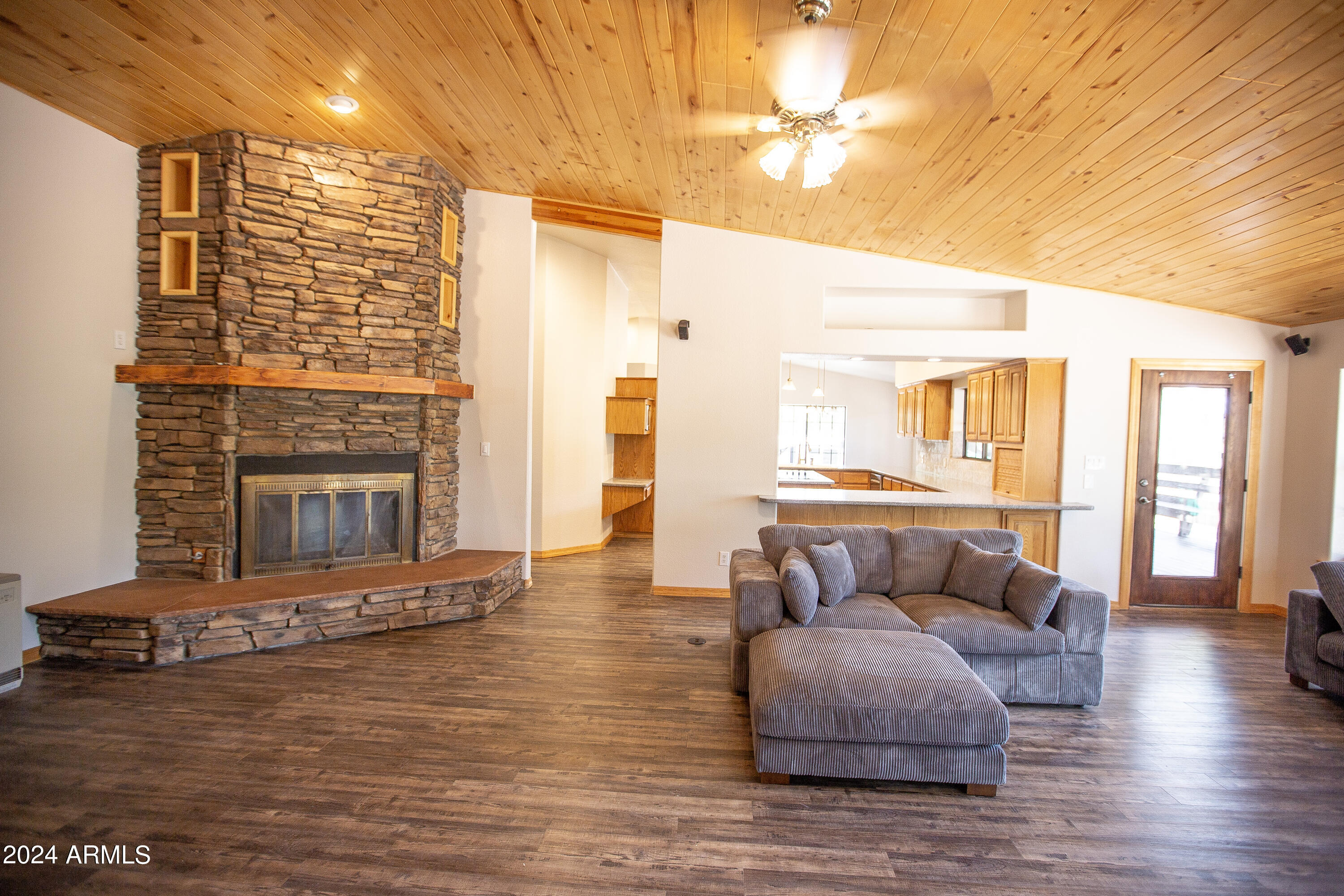 947 Morins Ranch Road