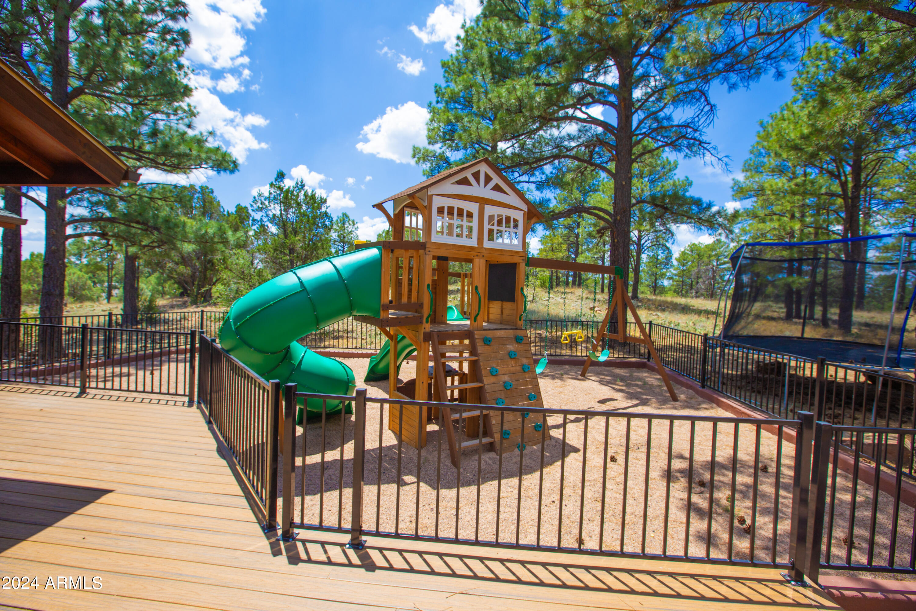 947 Morins Ranch Road