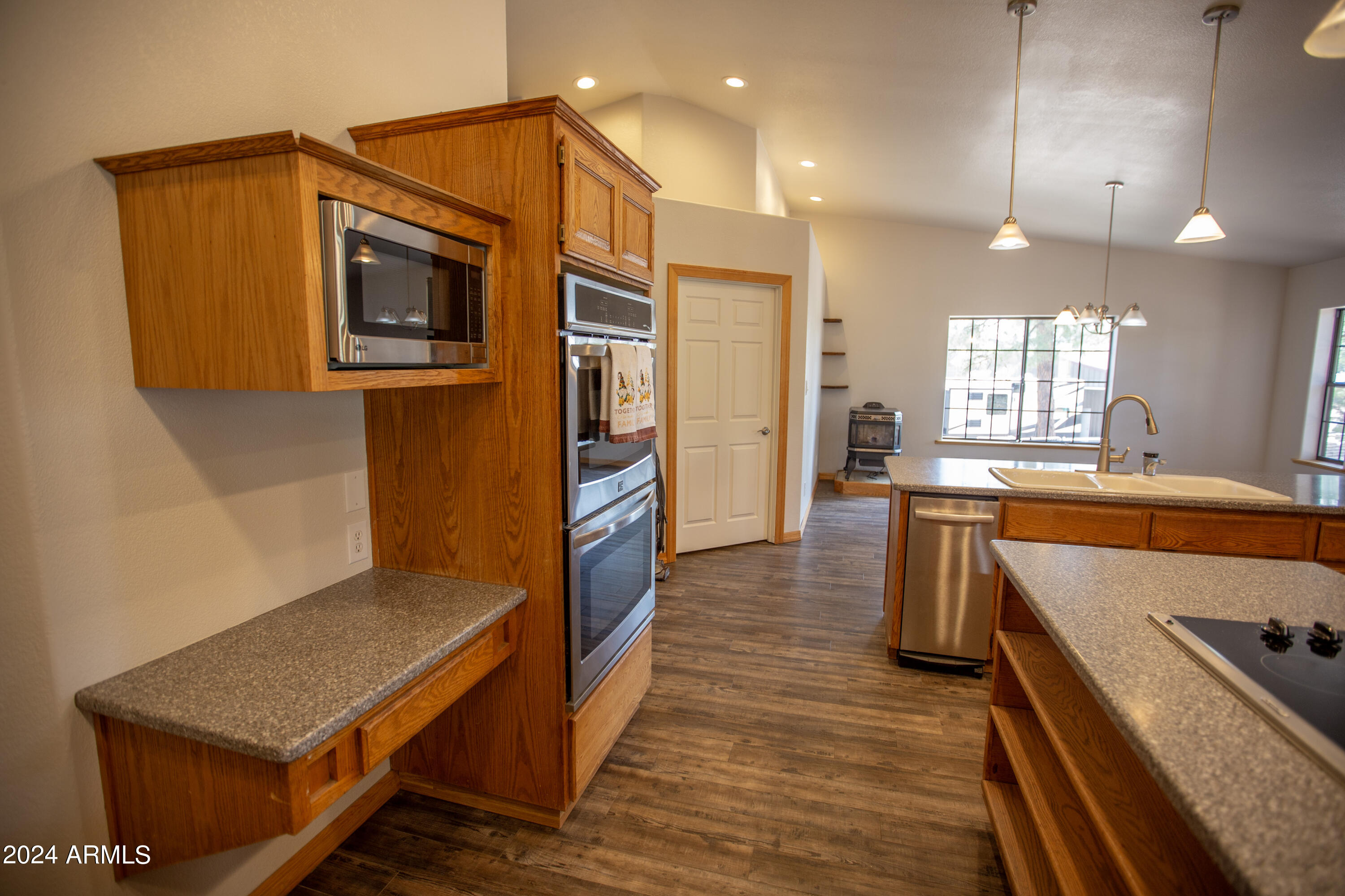 947 Morins Ranch Road