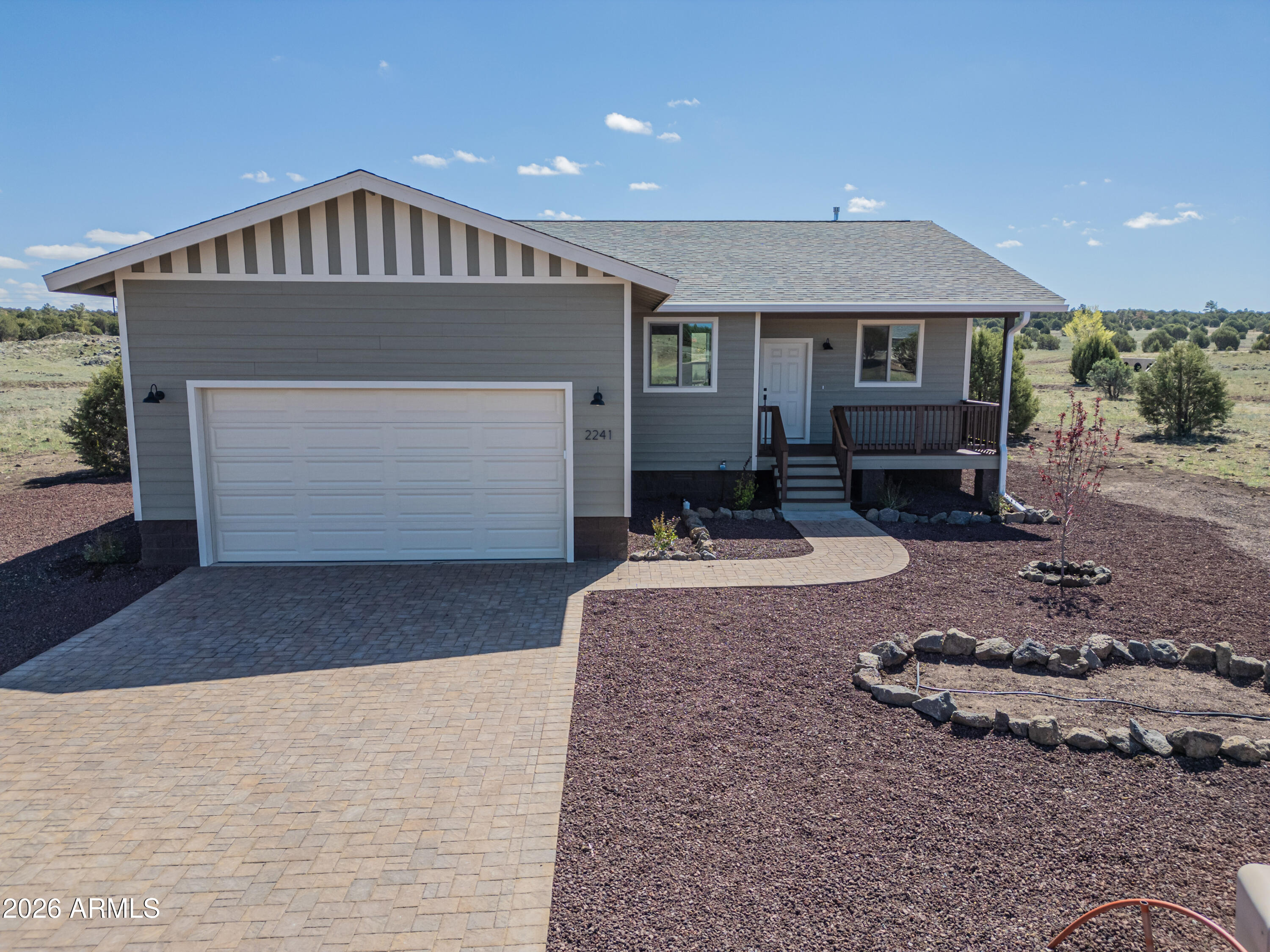 2241 E RIMSTONE Drive