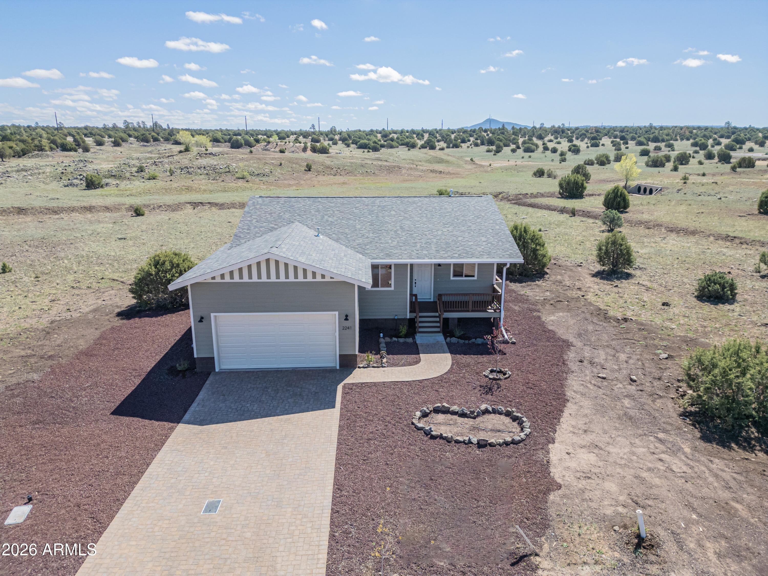2241 E RIMSTONE Drive