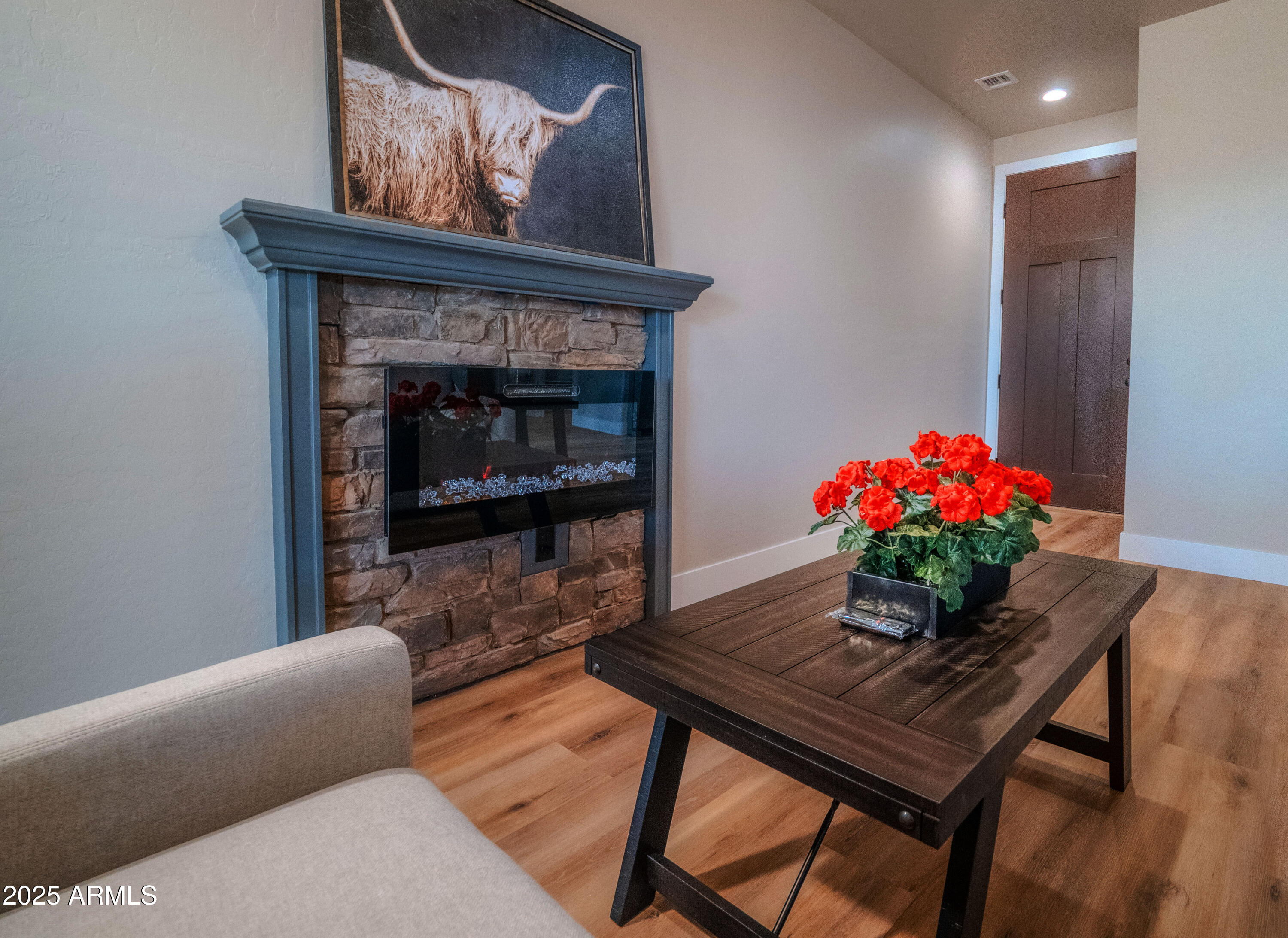 941 S RIDGEWAY Place