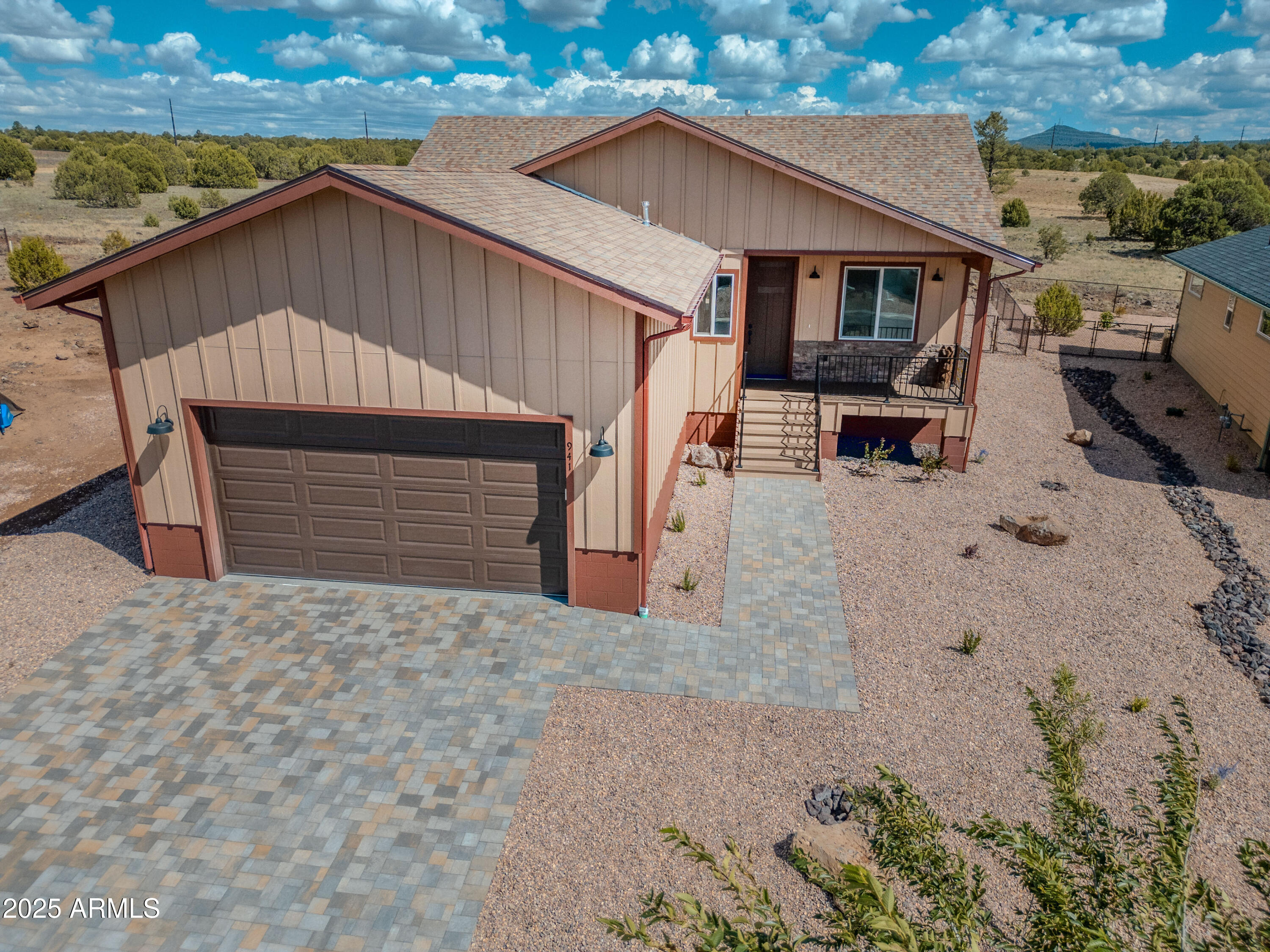 941 S RIDGEWAY Place