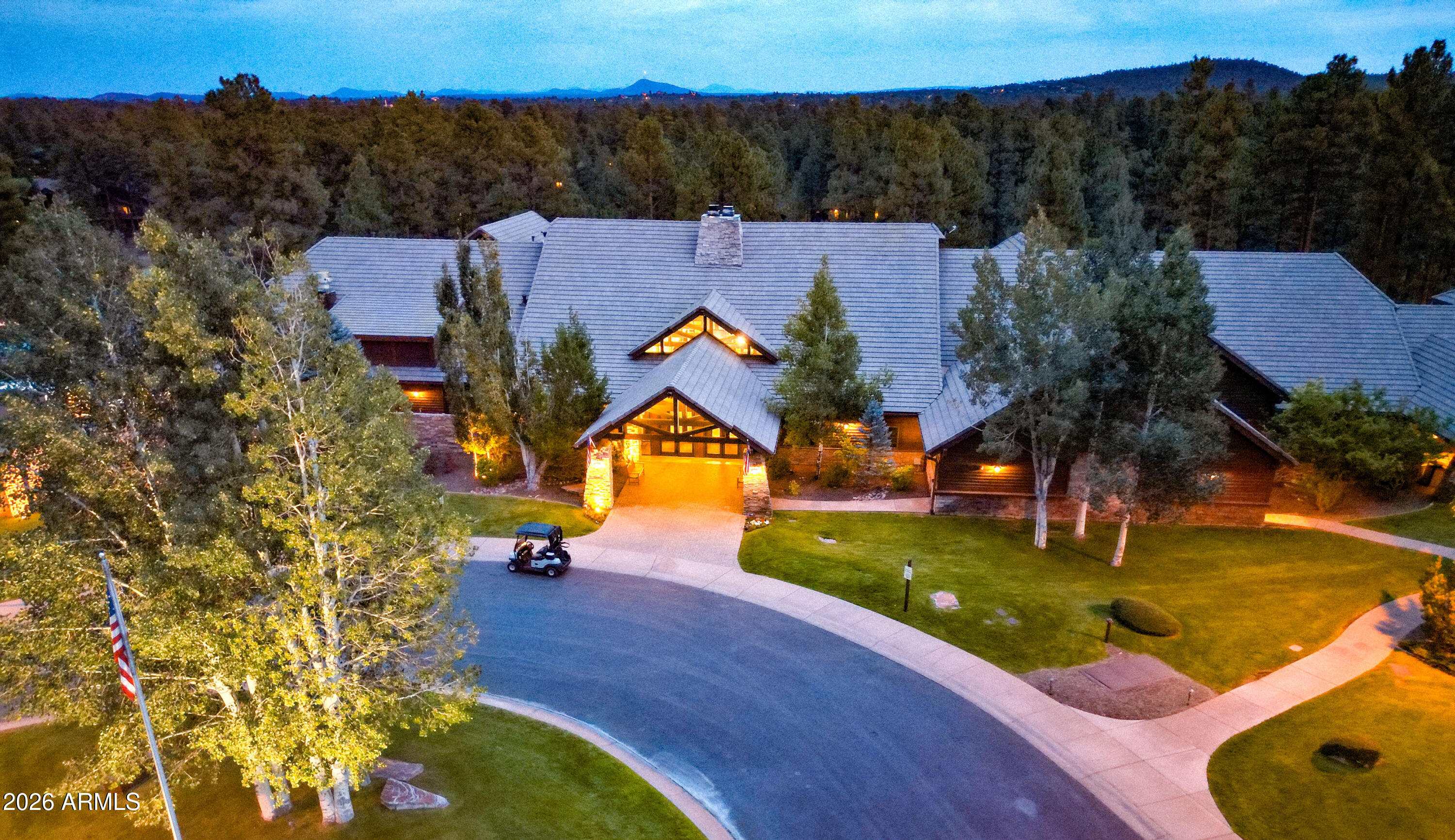 1301 S Lakeside Trail
