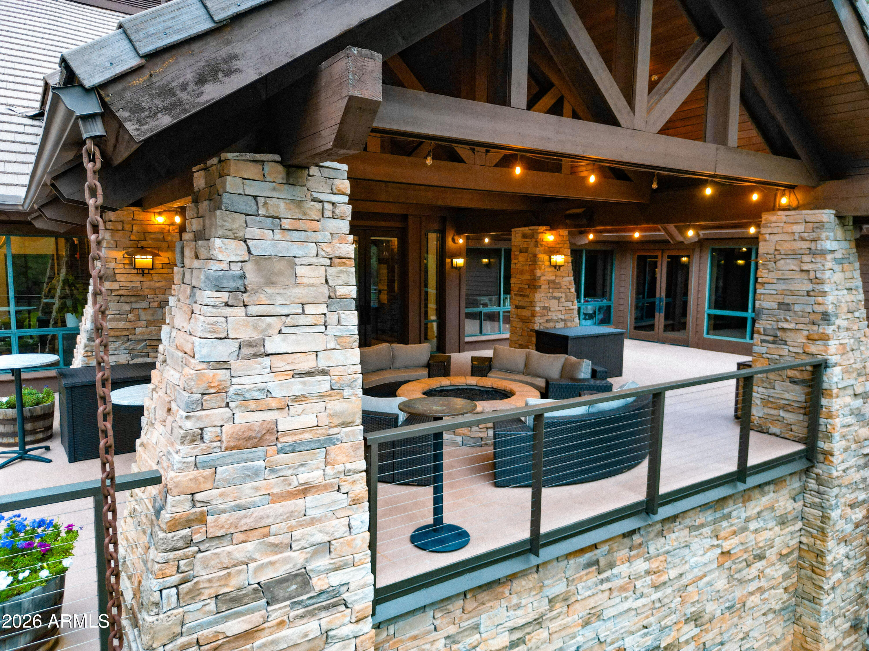 1301 S Lakeside Trail
