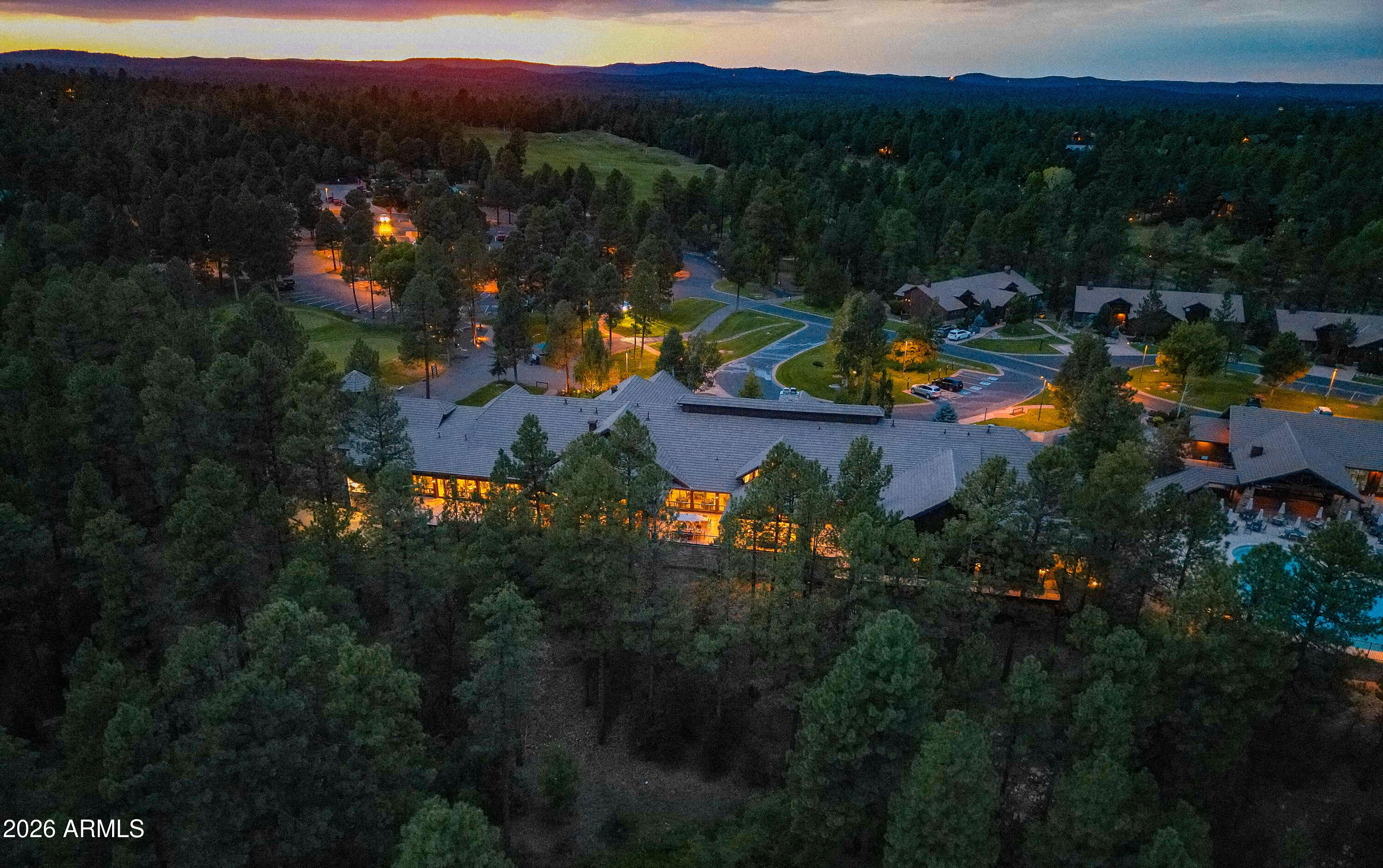 1301 S Lakeside Trail