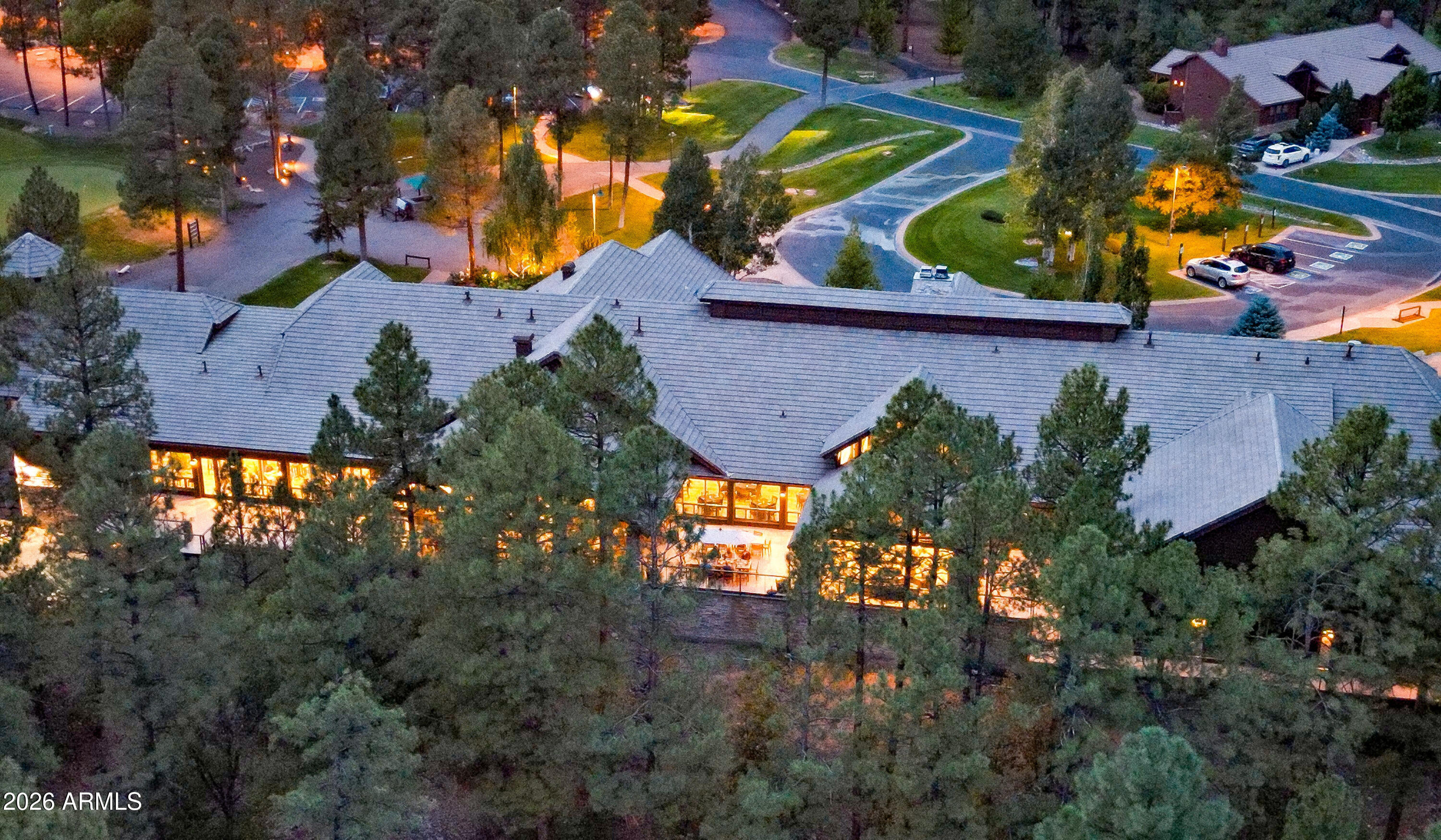1301 S Lakeside Trail