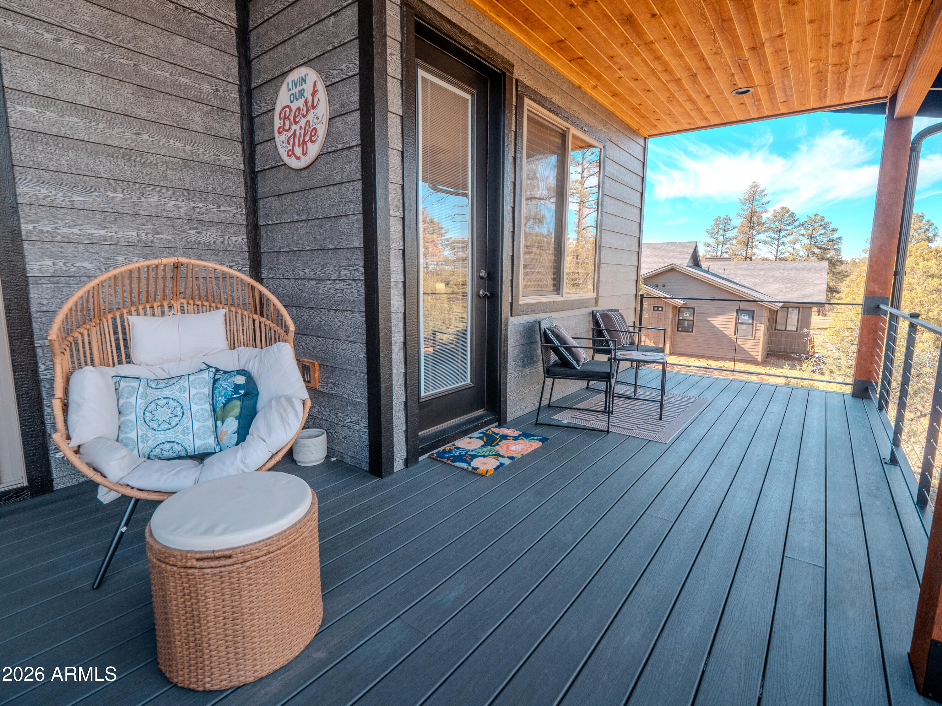 2200 W WHISPERING Springs