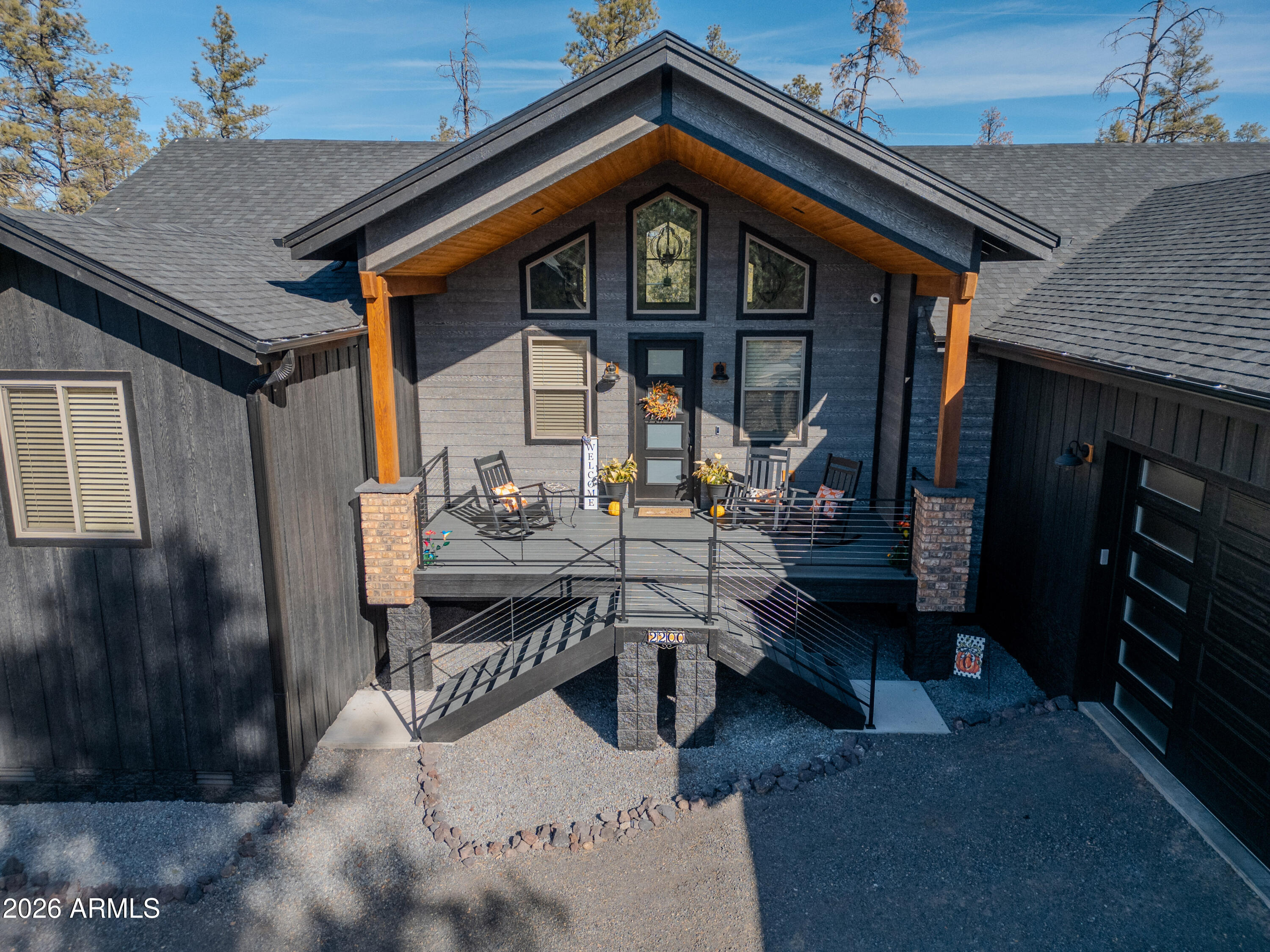 2200 W WHISPERING Springs