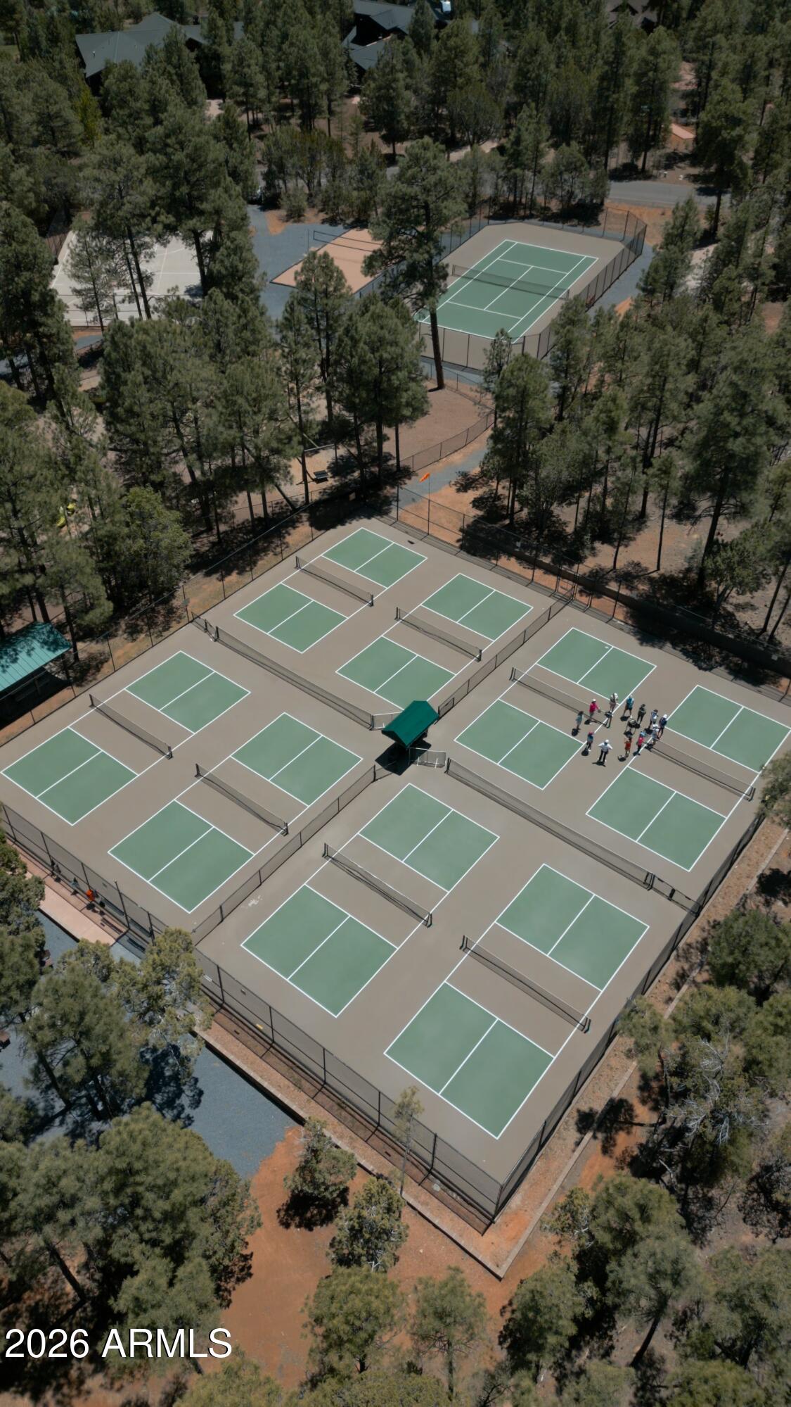 2200 W WHISPERING Springs