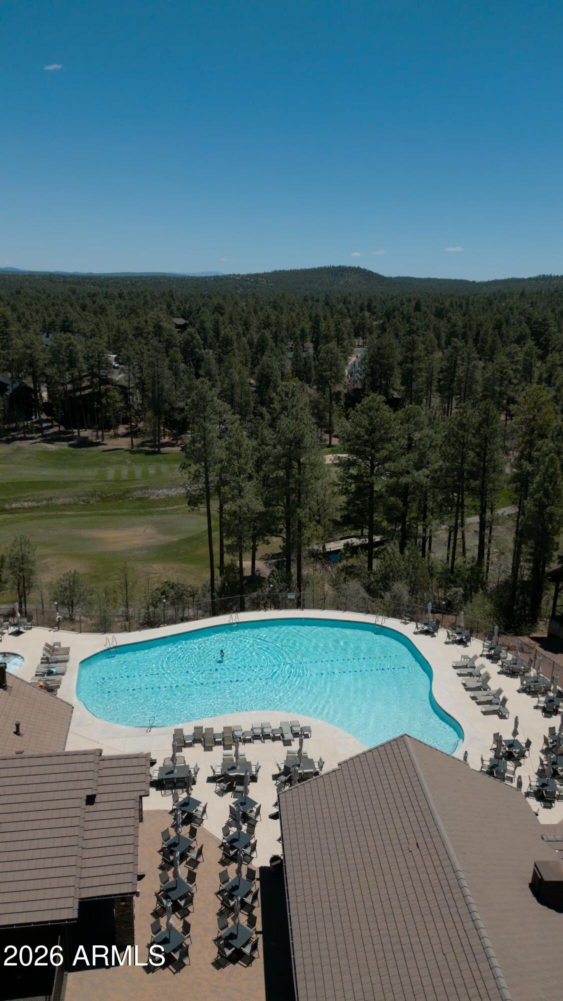 1260 S Lakeside Trail 24