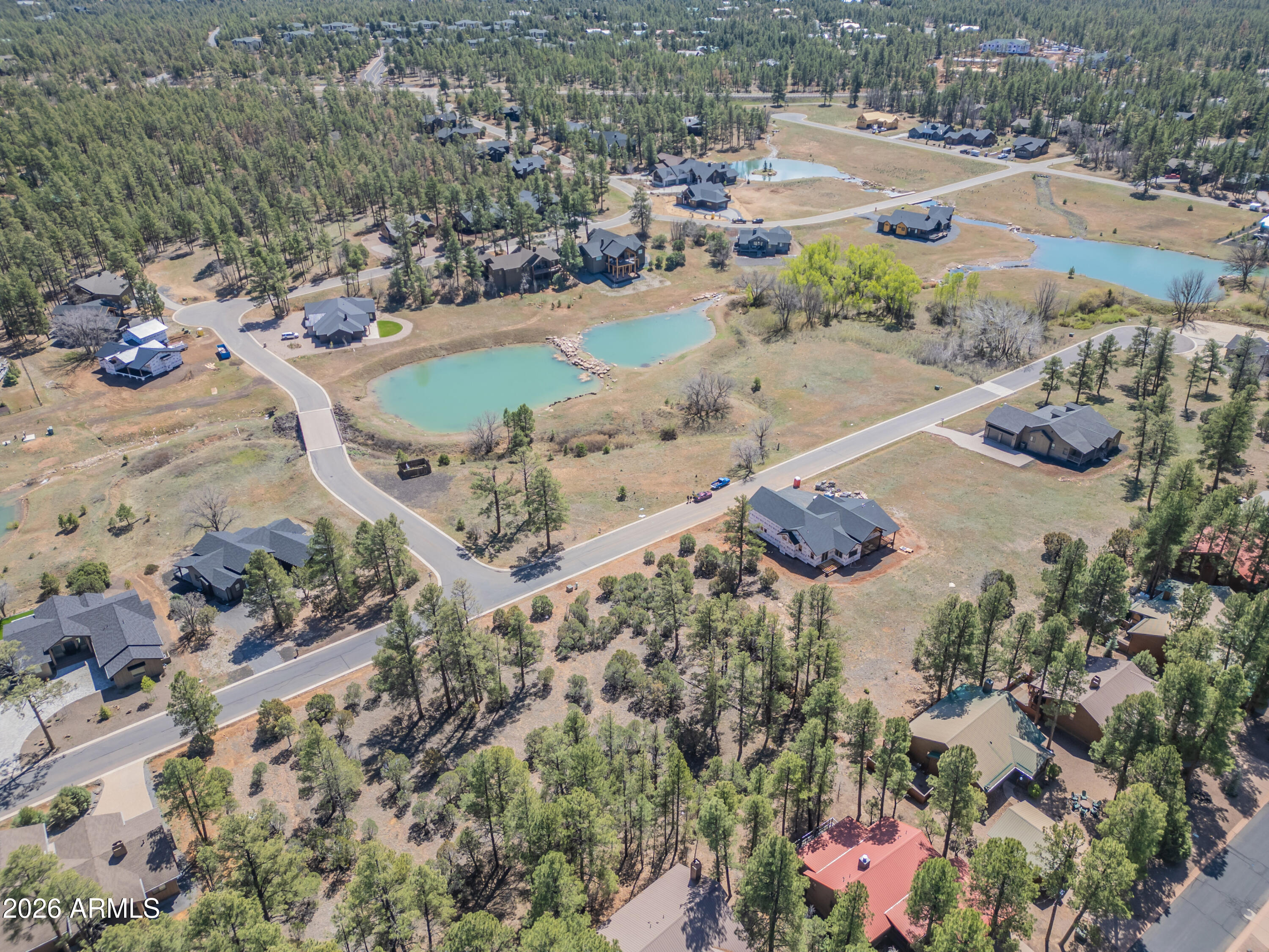 1260 S Lakeside Trail 24