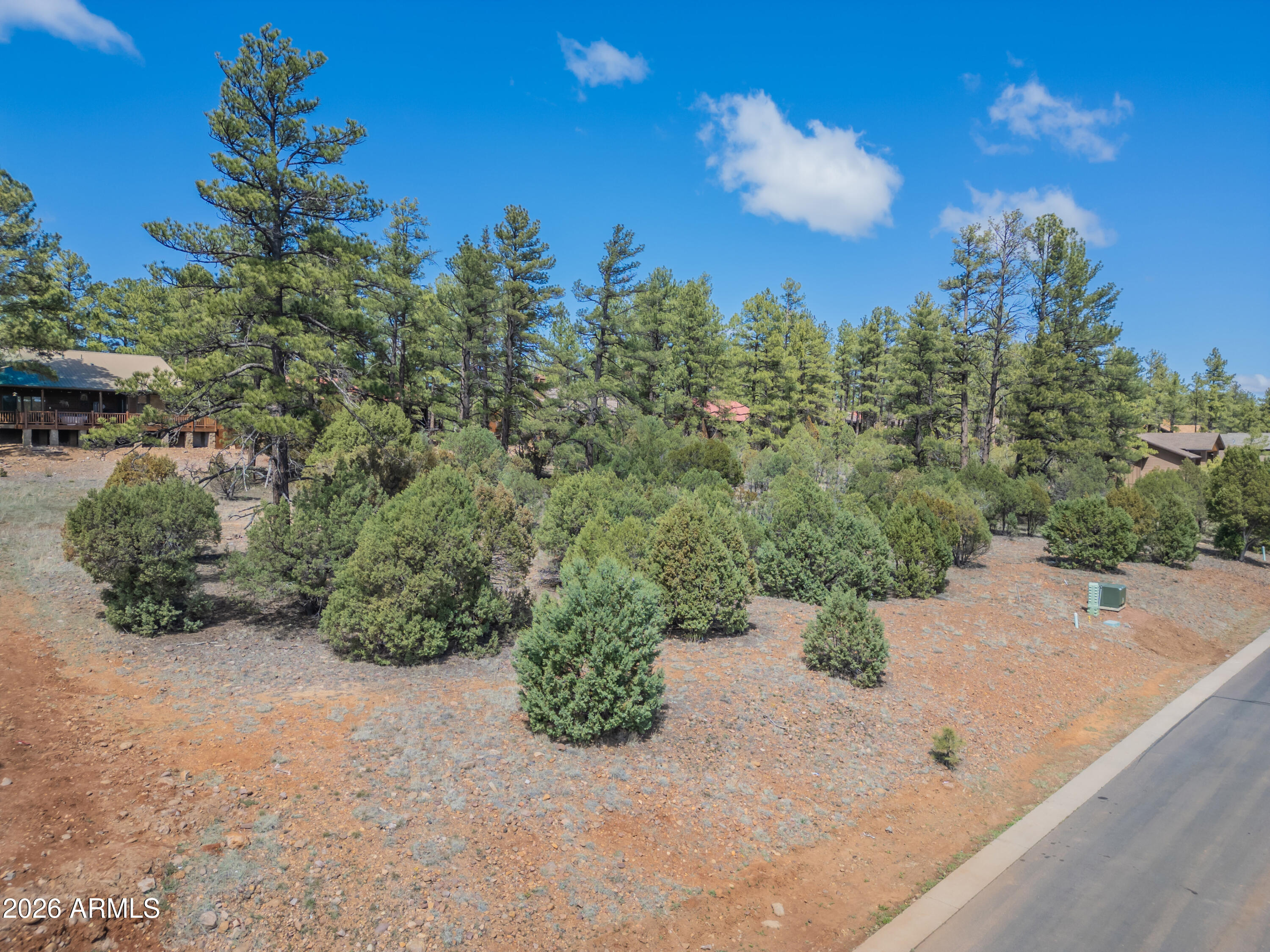 1260 S Lakeside Trail 24