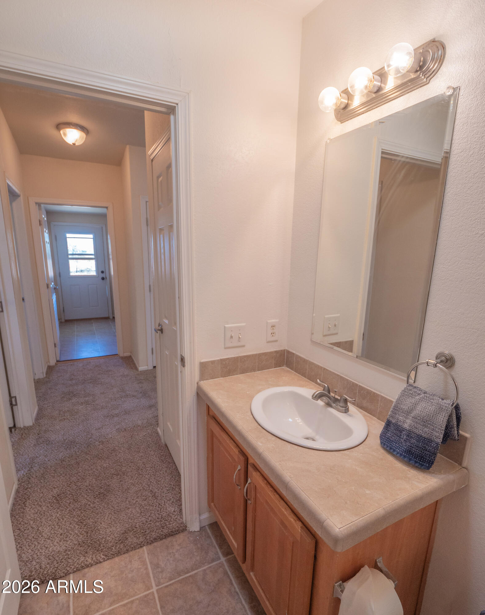 1401 W RANCH Road