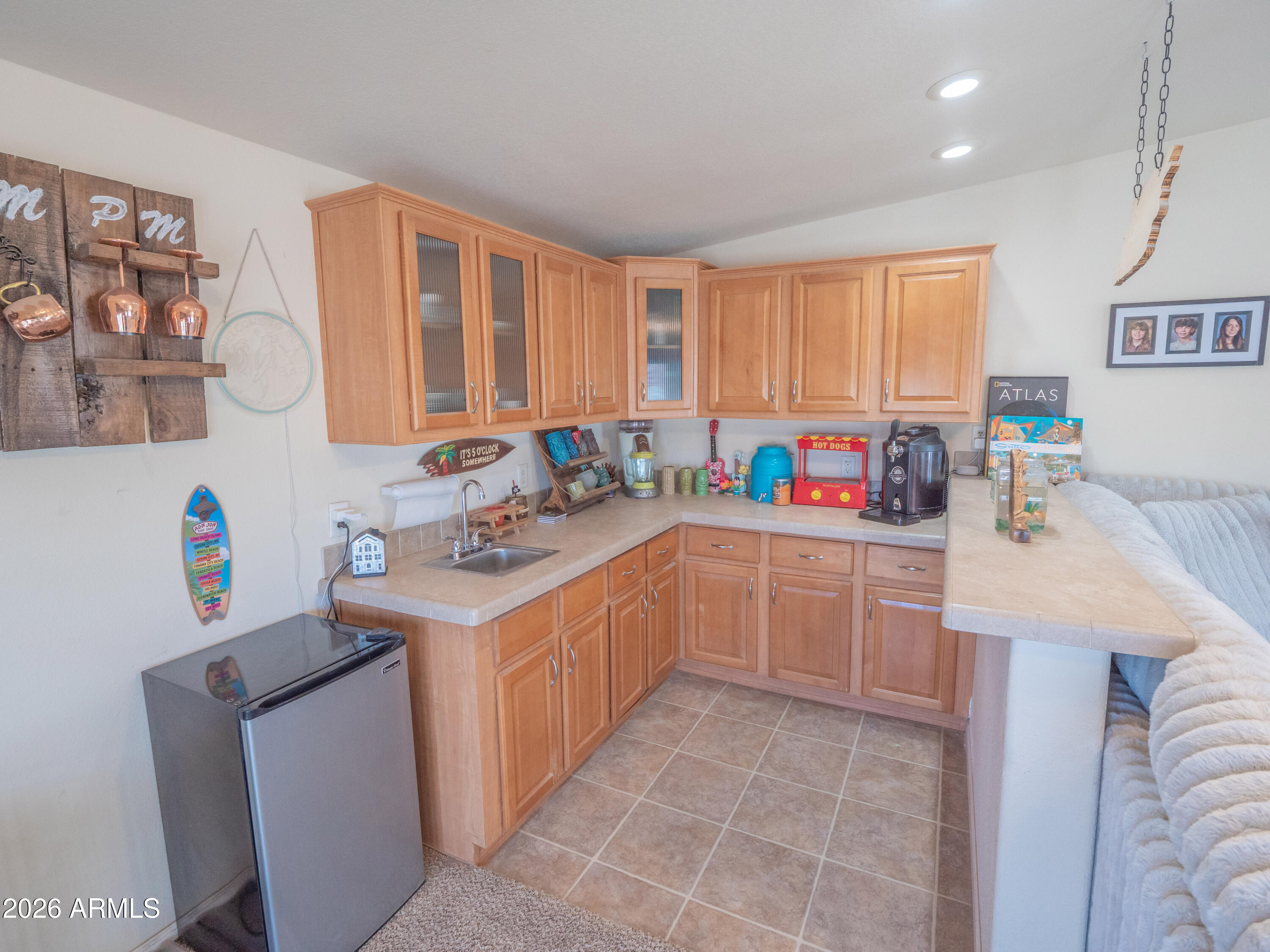 1401 W RANCH Road