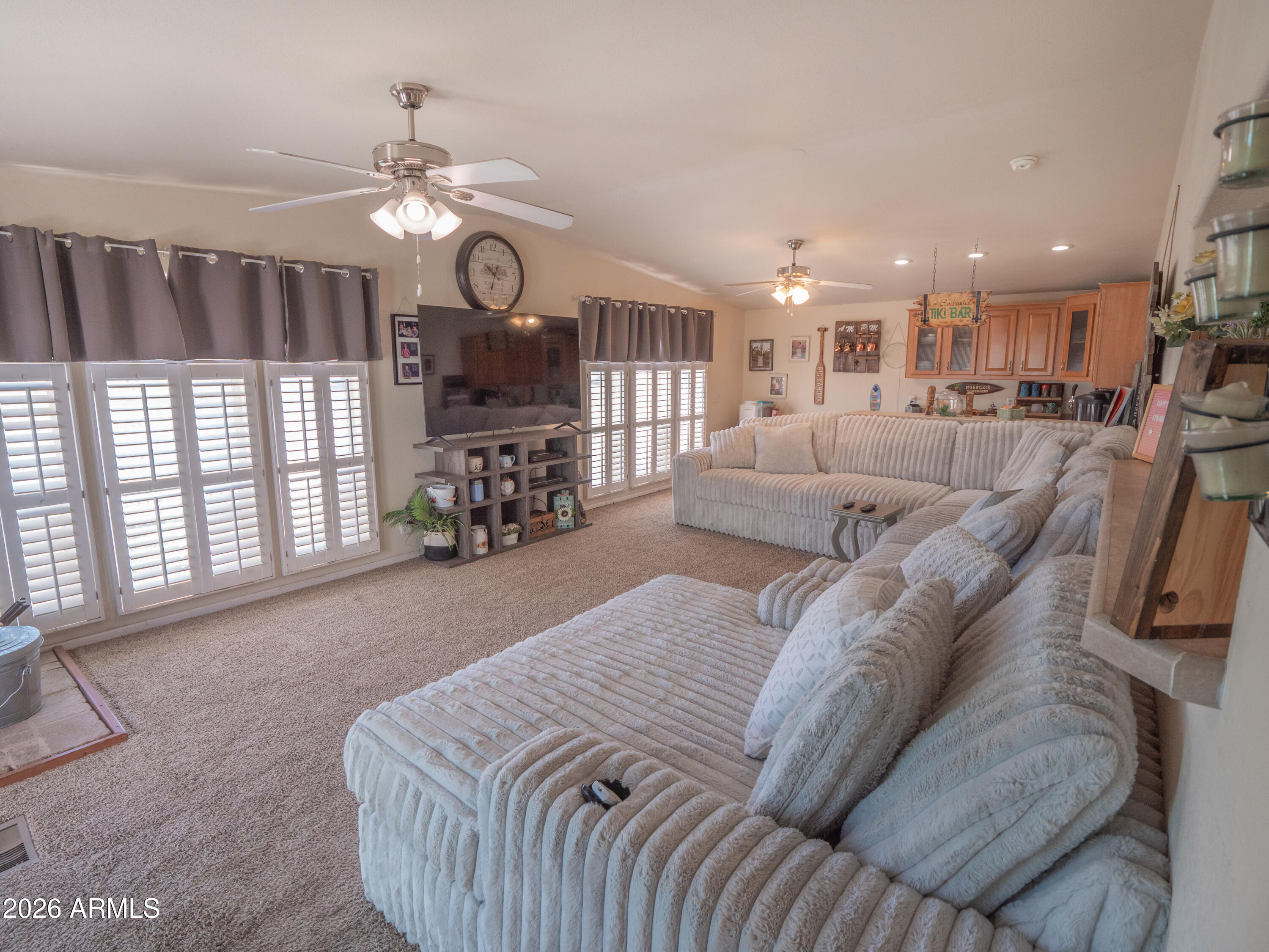 1401 W RANCH Road
