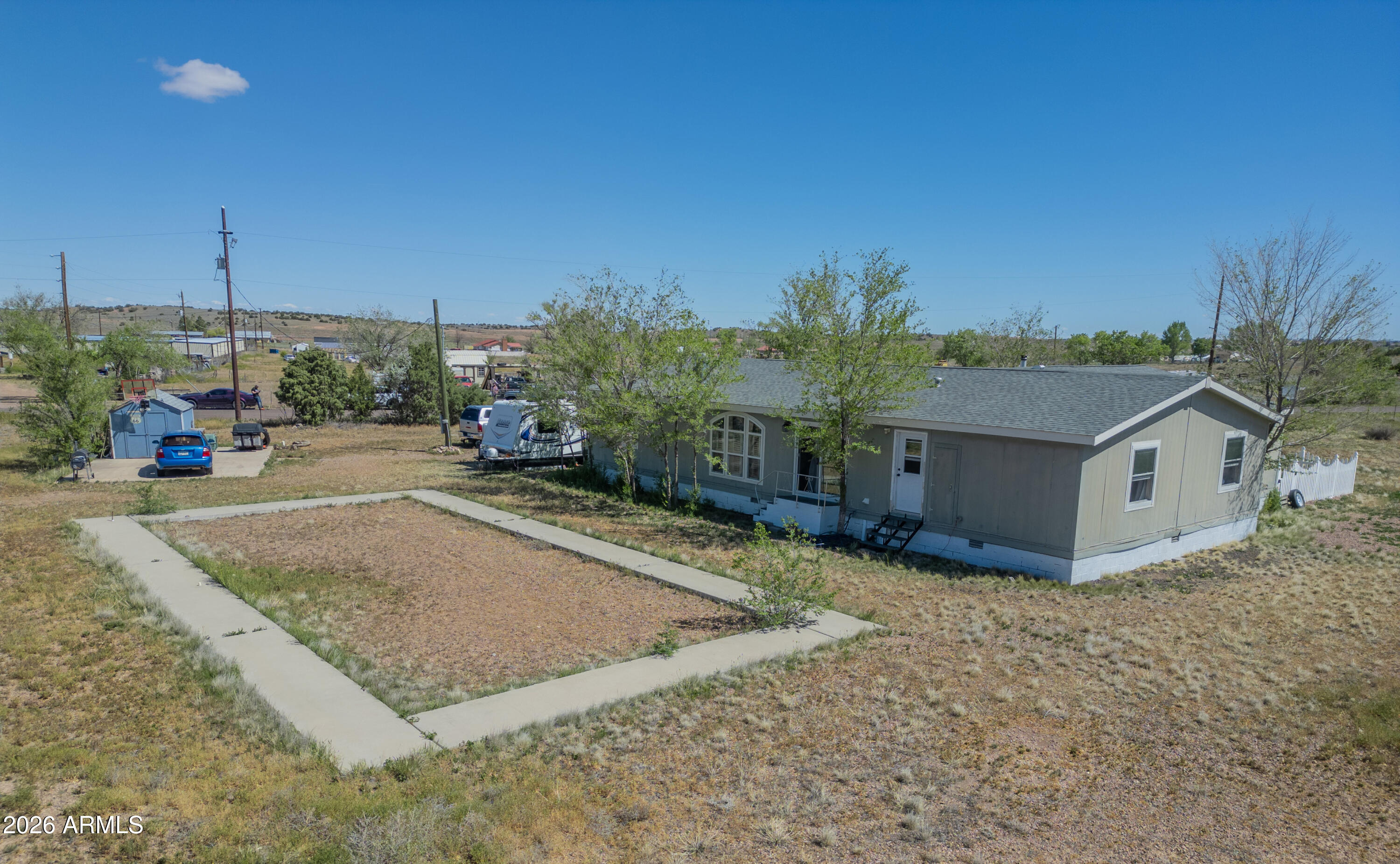 1401 W RANCH Road
