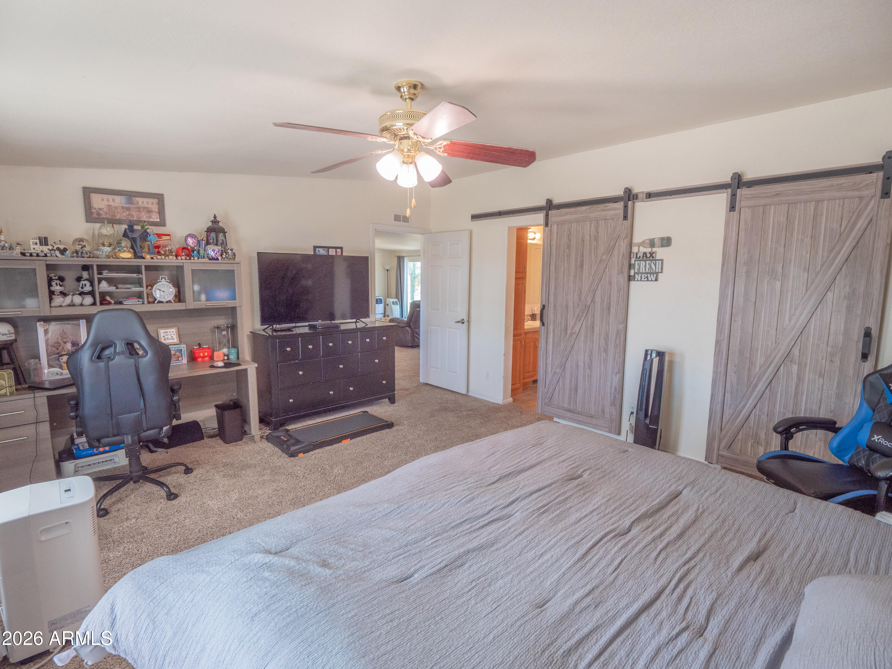 1401 W RANCH Road