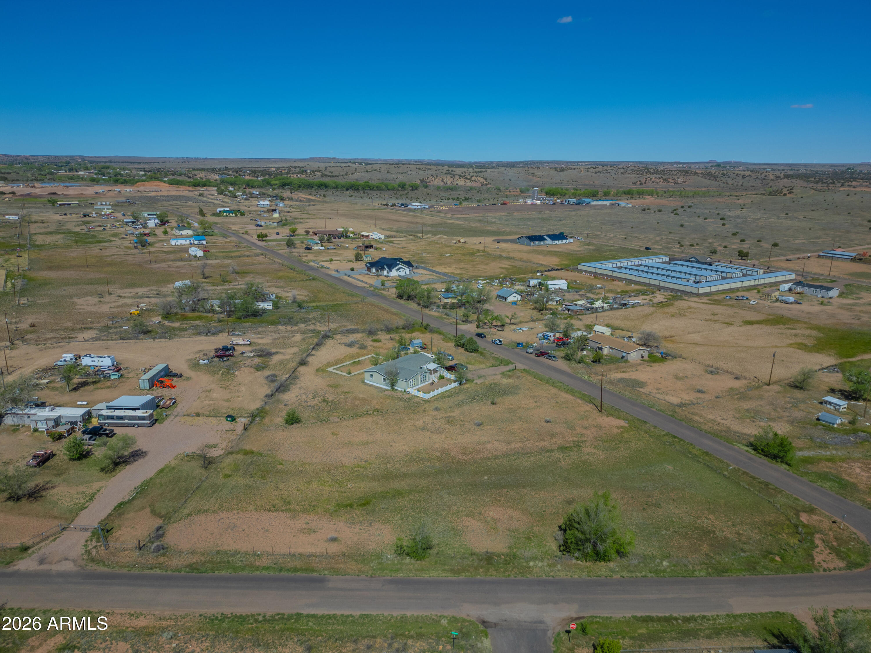 1401 W RANCH Road