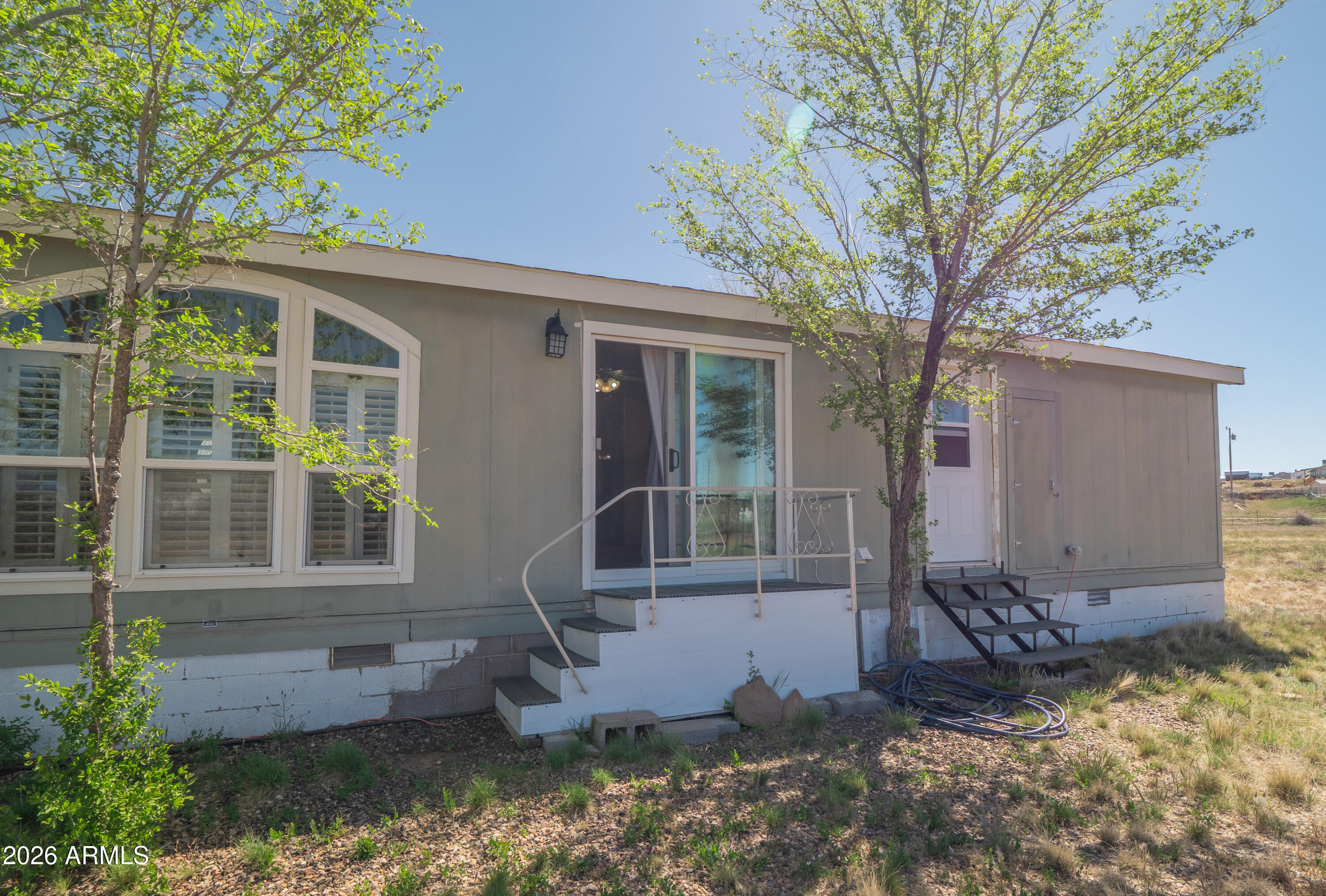 1401 W RANCH Road