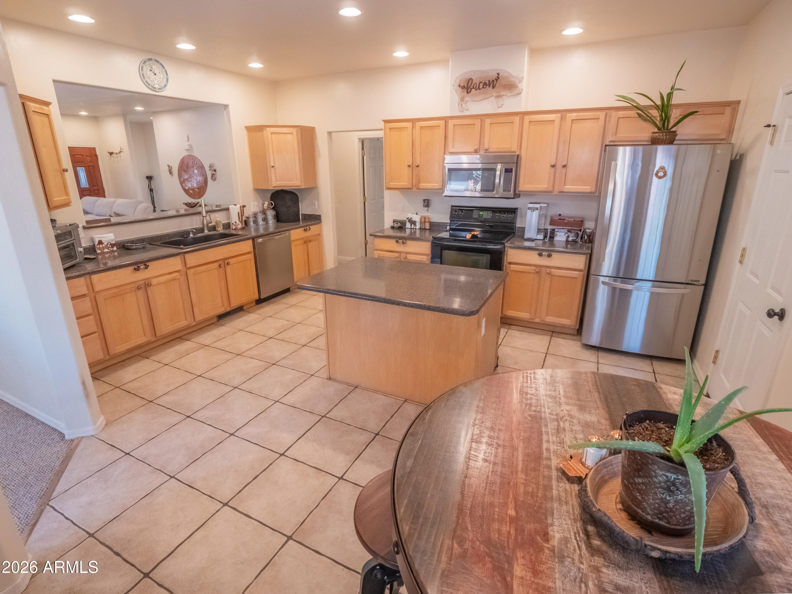 2931 W MOUNTAIN PARK Road