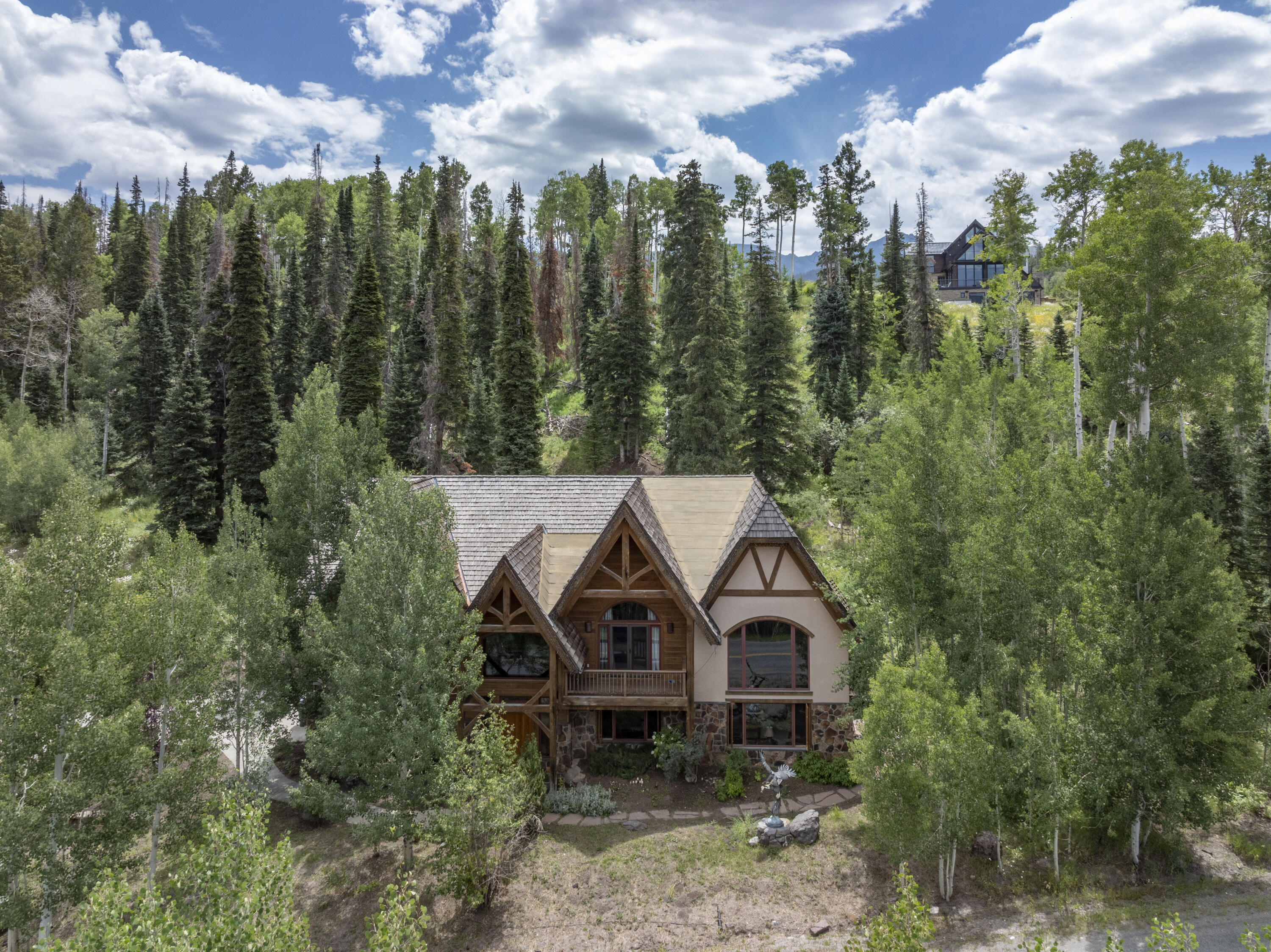 102 Double Eagle Way
