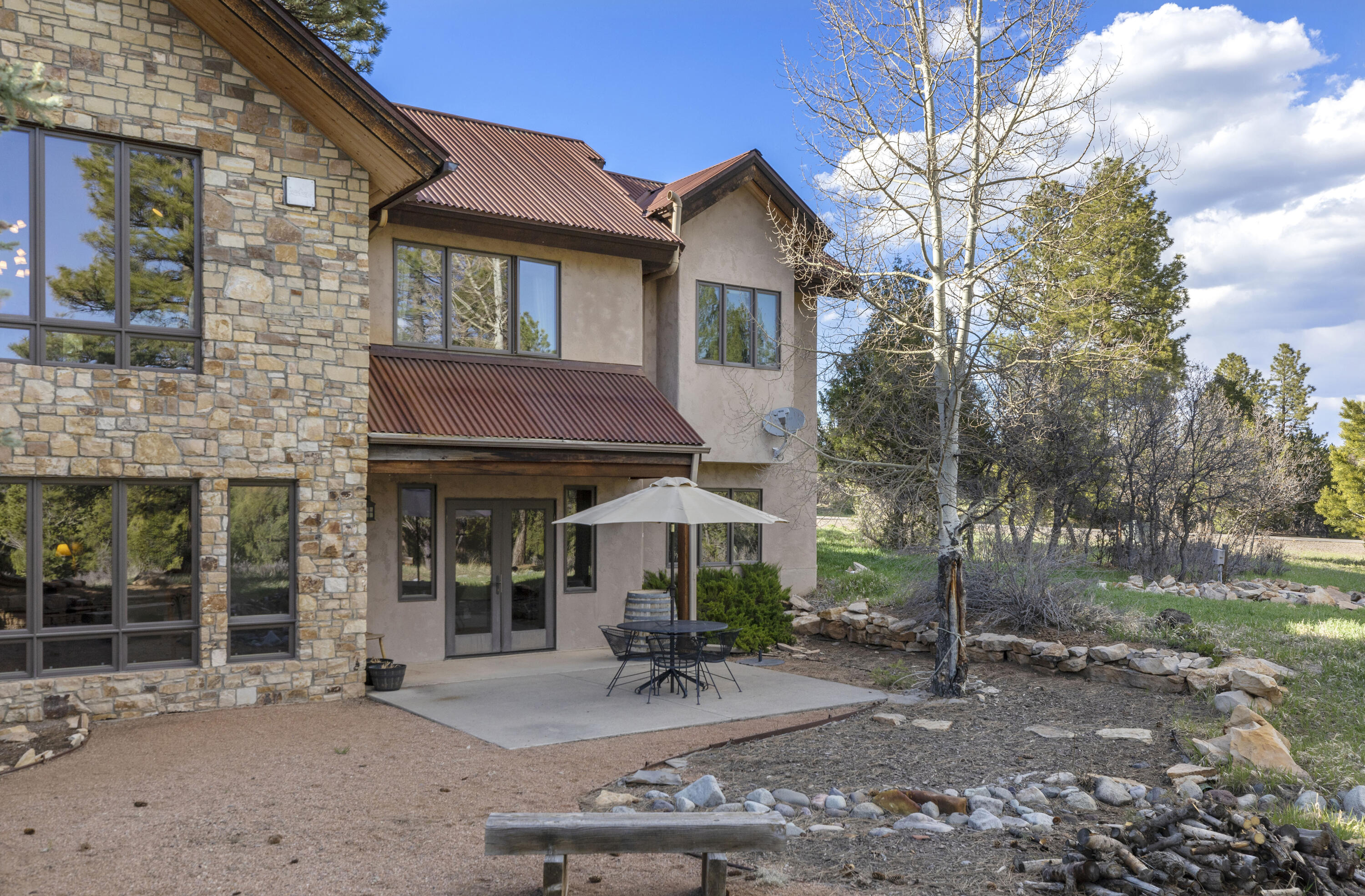38 Hummingbird Trail