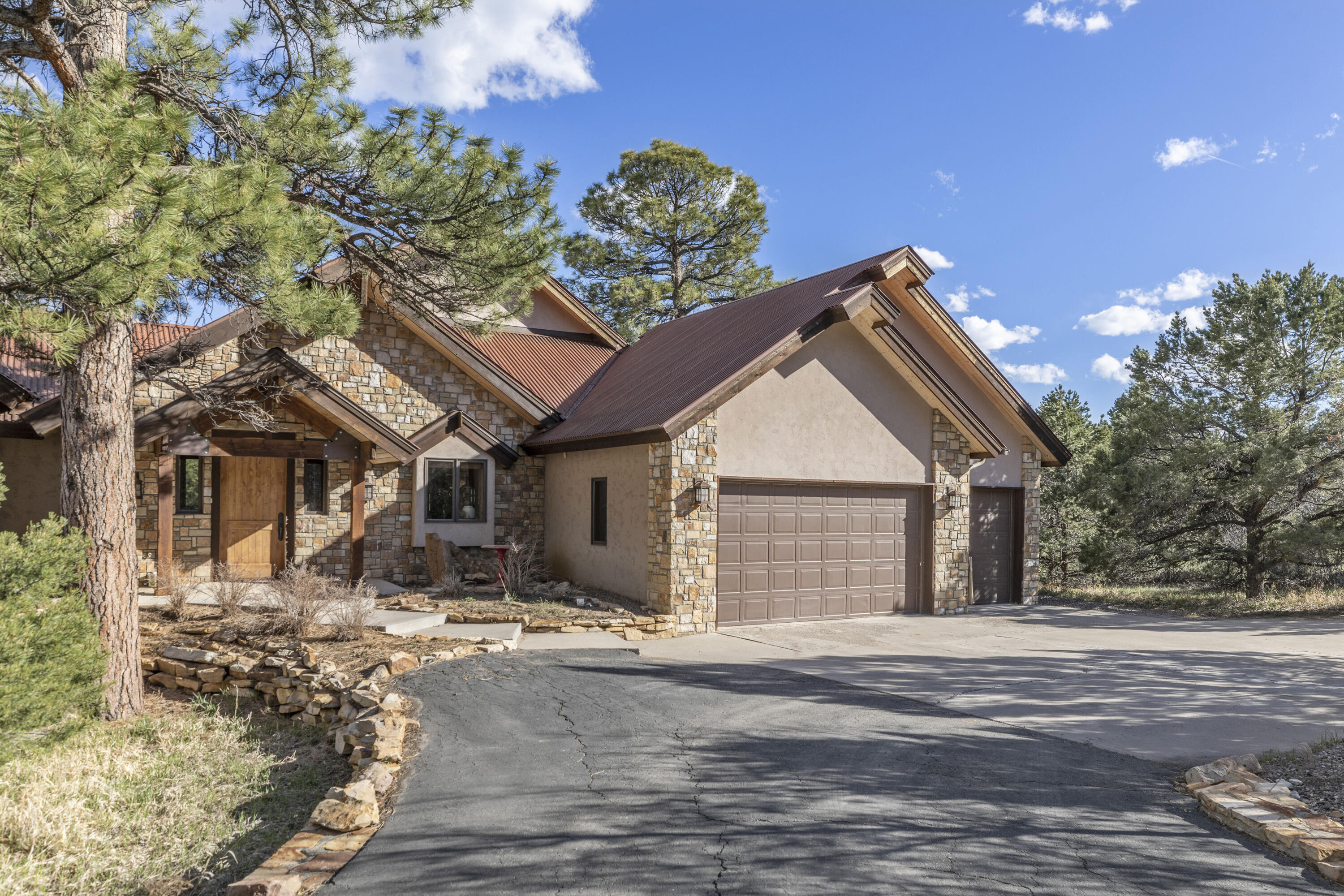 38 Hummingbird Trail