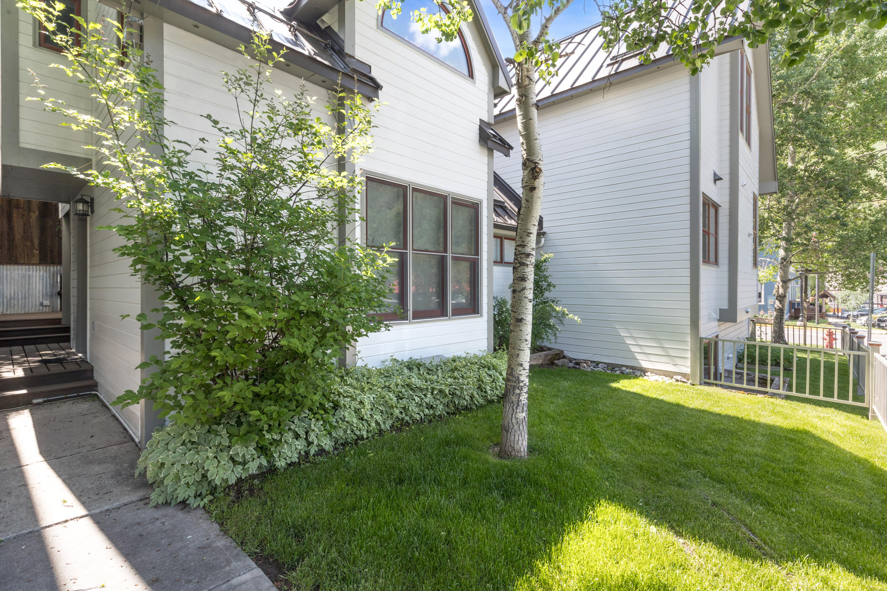 122 S Townsend