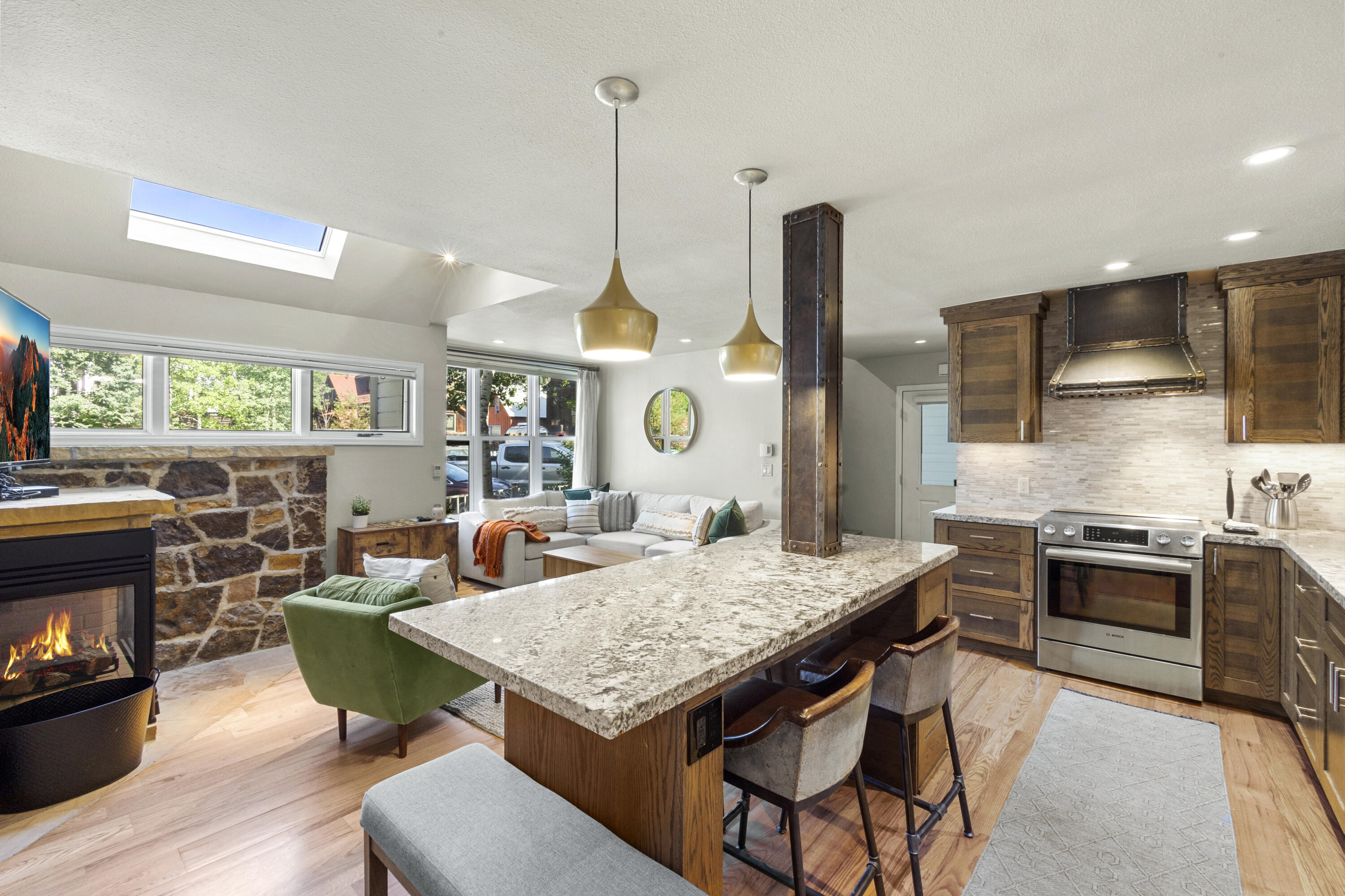 122 S Townsend