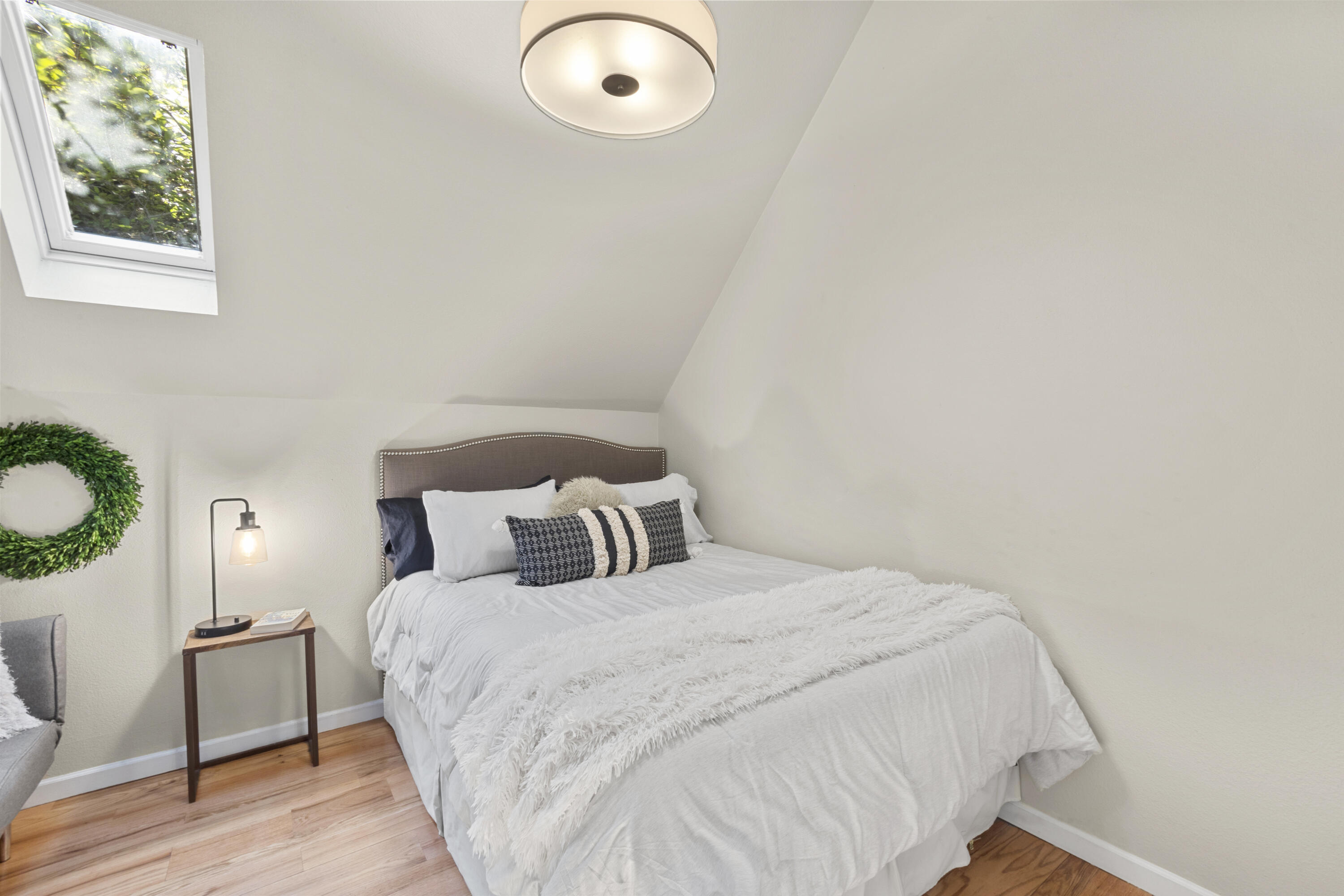 122 S Townsend