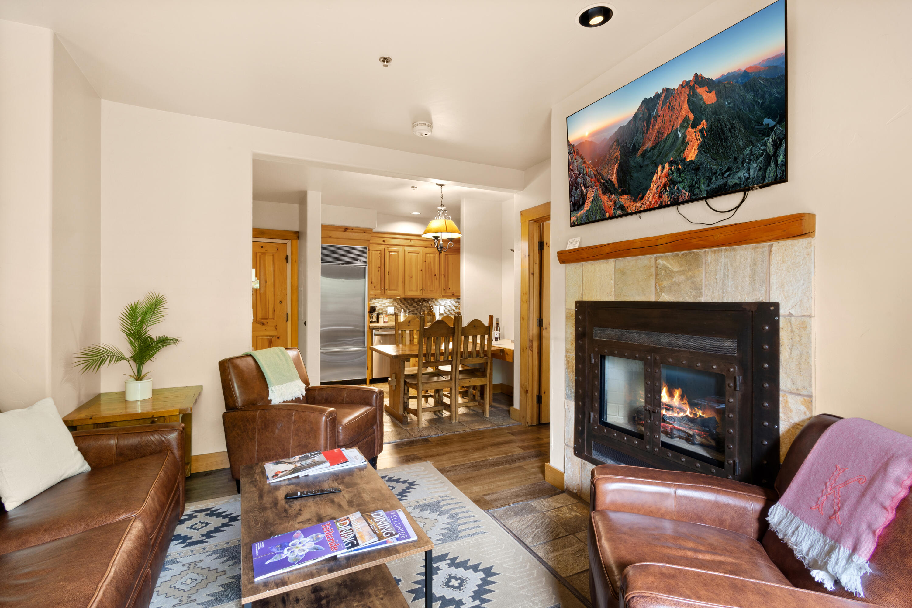 457 Mountain Village Boulevard