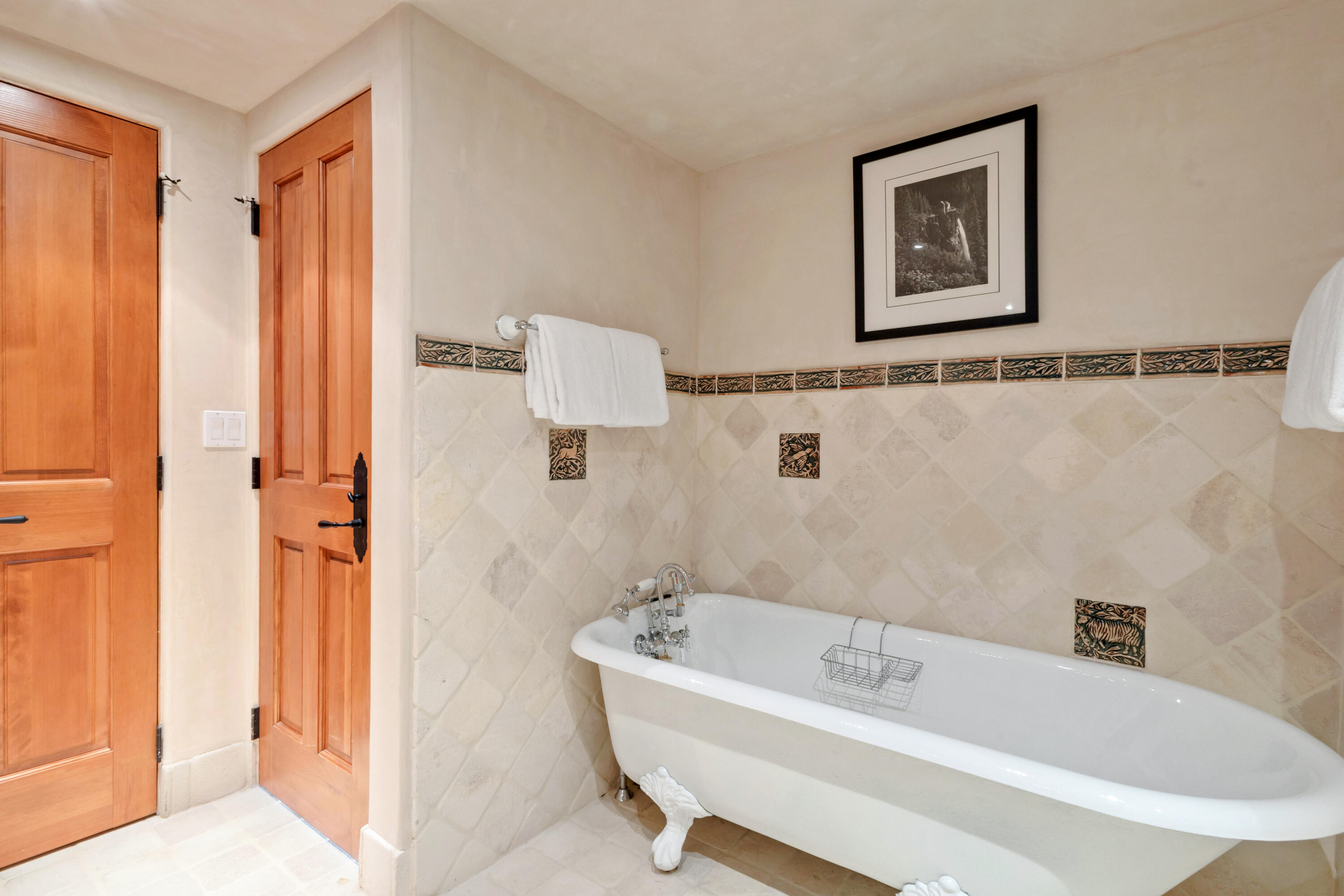 136 Country Club Drive