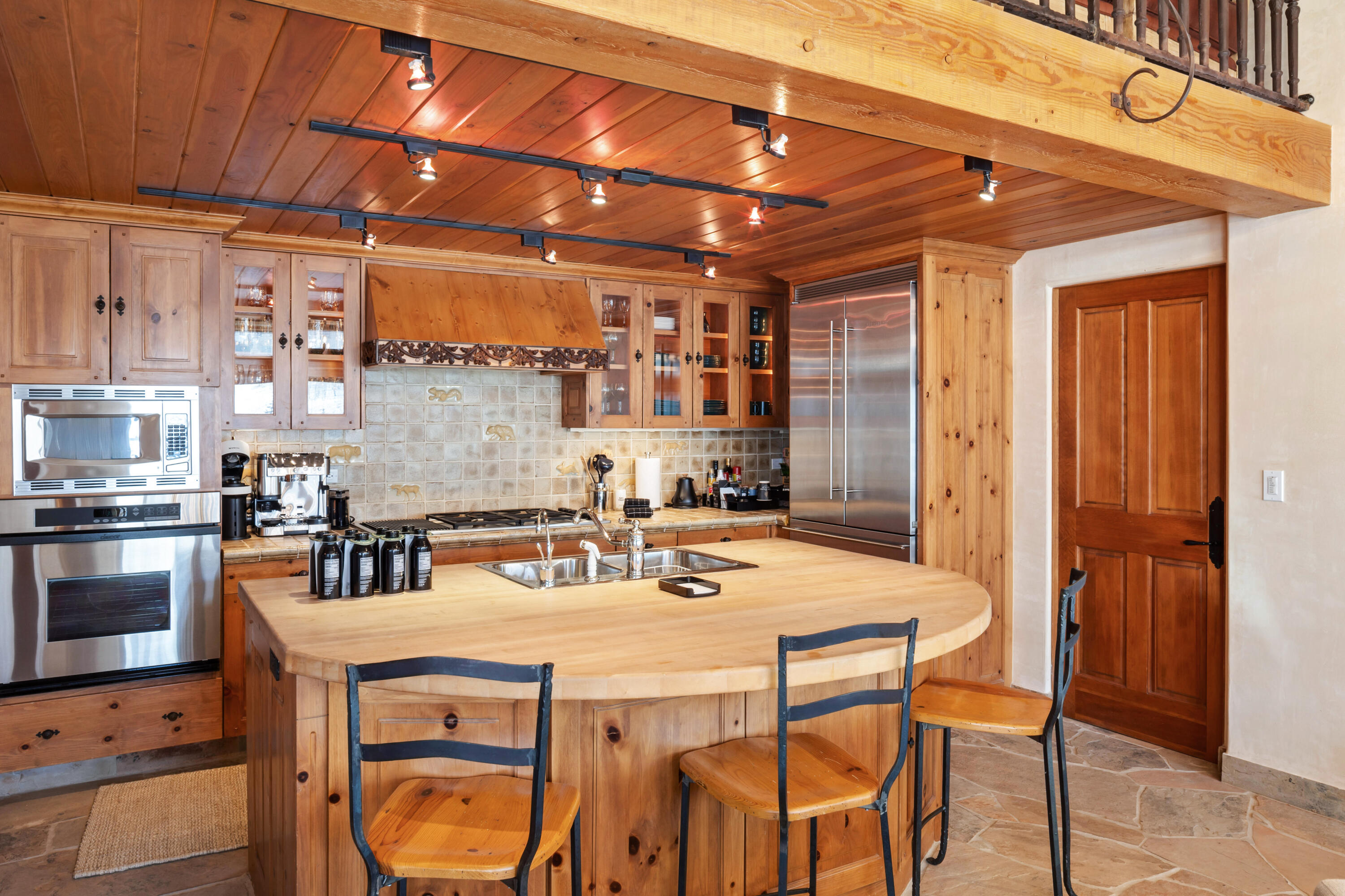 136 Country Club Drive