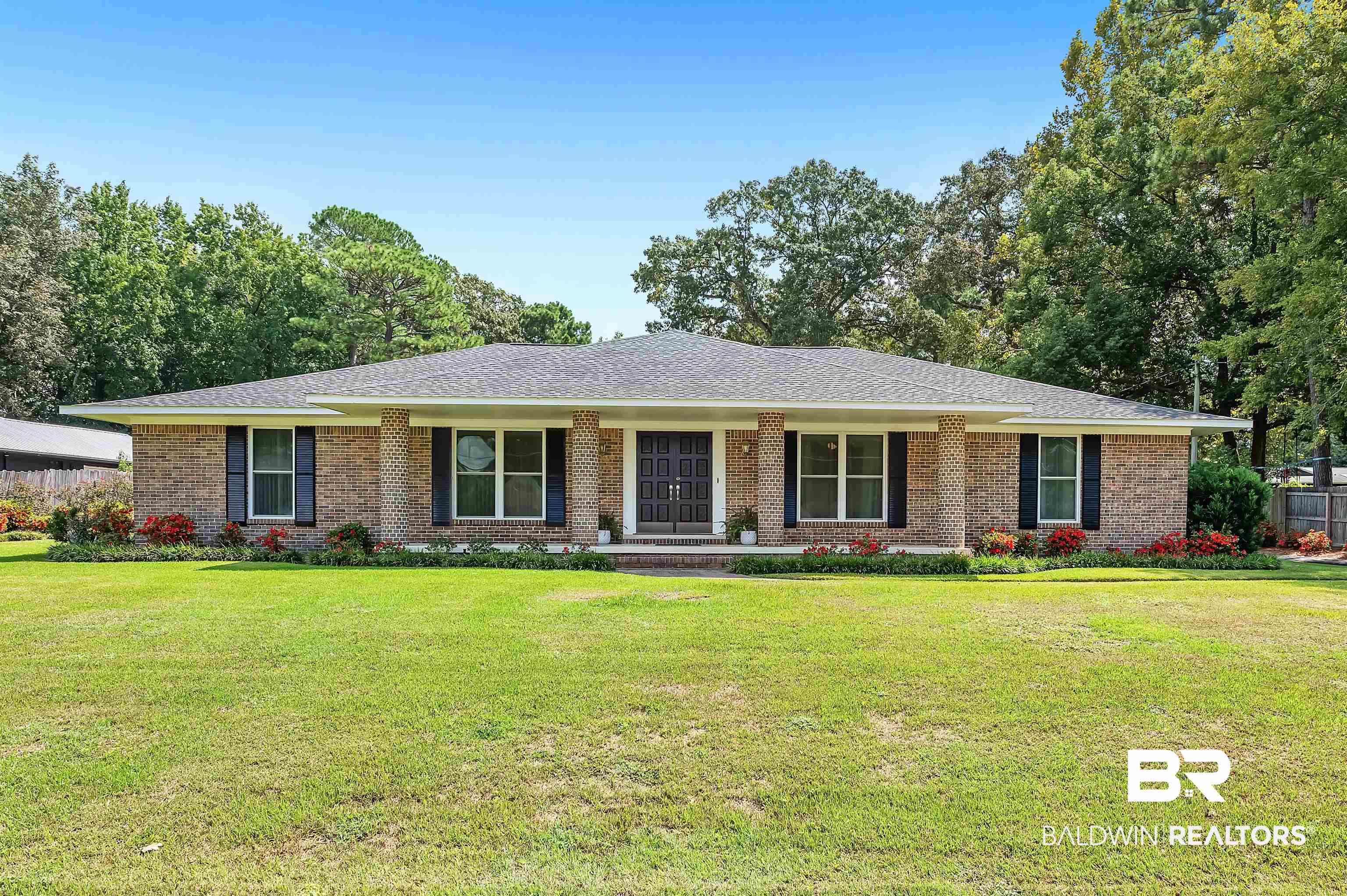 611 Southern Way