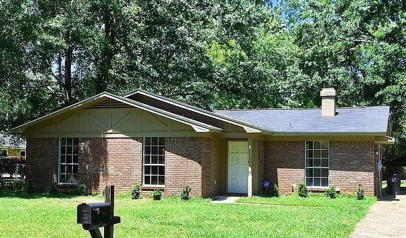 492 Scott Drive